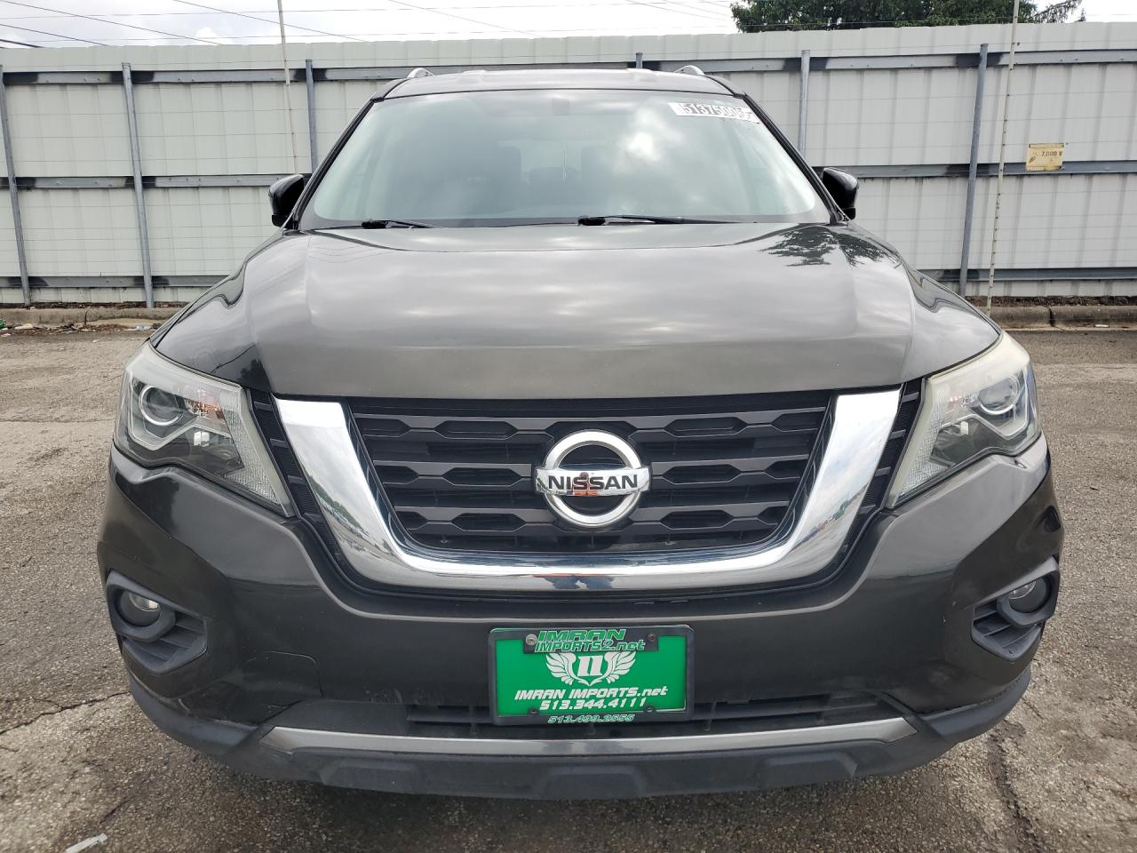 2017 Nissan Pathfinder Sv Gray vin: 5N1DR2MM9HC604779 Damage: Front Bumper, Chipped, 4