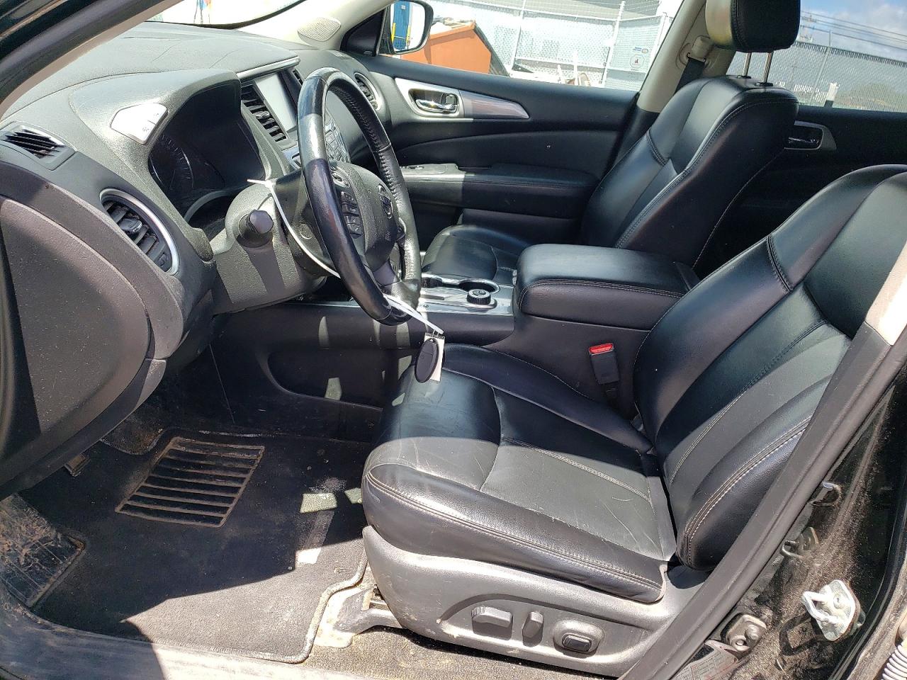 2018 Nissan Pathfinder S Черный vin: 5N1DR2MM9JC639151