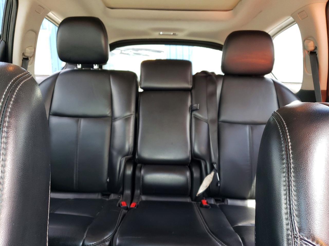 2018 Nissan Pathfinder S Черный vin: 5N1DR2MM9JC639151