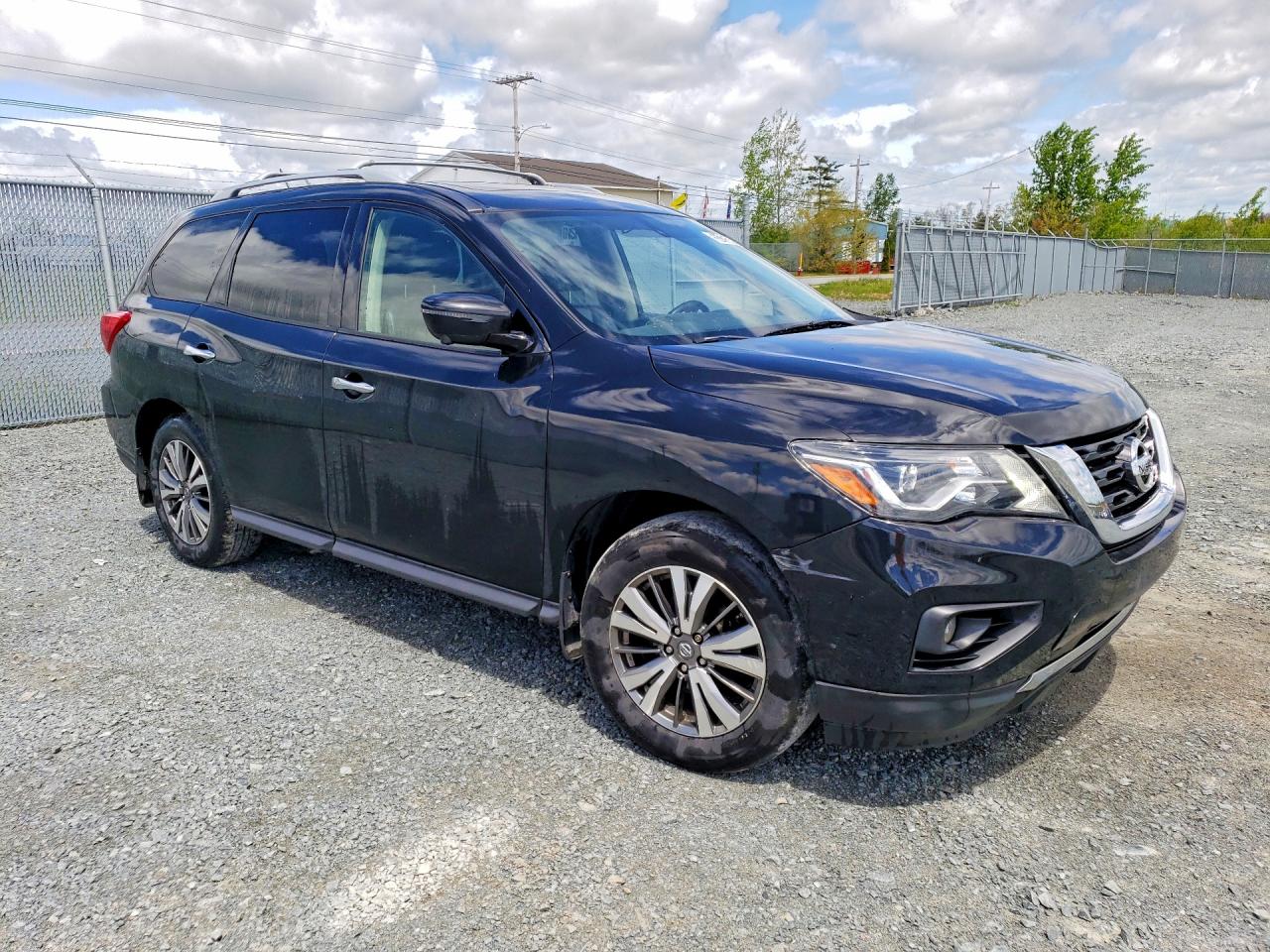 2018 Nissan Pathfinder S Черный vin: 5N1DR2MM9JC639151