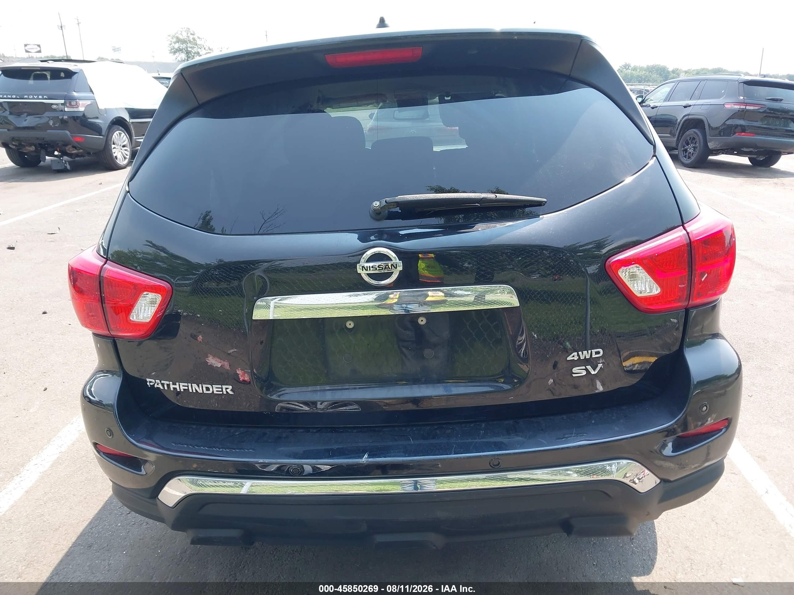 2018 Nissan Pathfinder Sv Black vin: 5N1DR2MM9JC670707