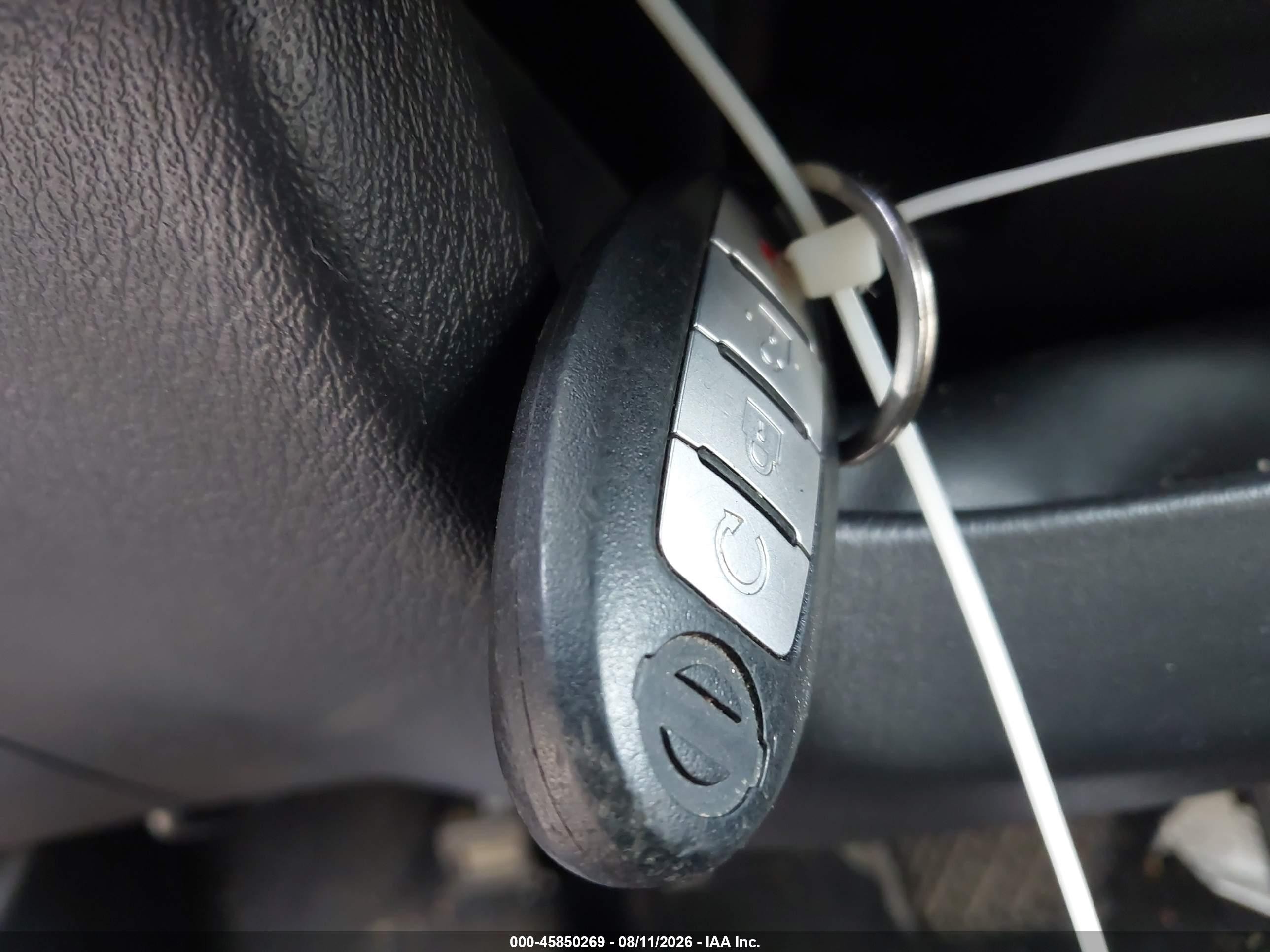 2018 Nissan Pathfinder Sv Black vin: 5N1DR2MM9JC670707