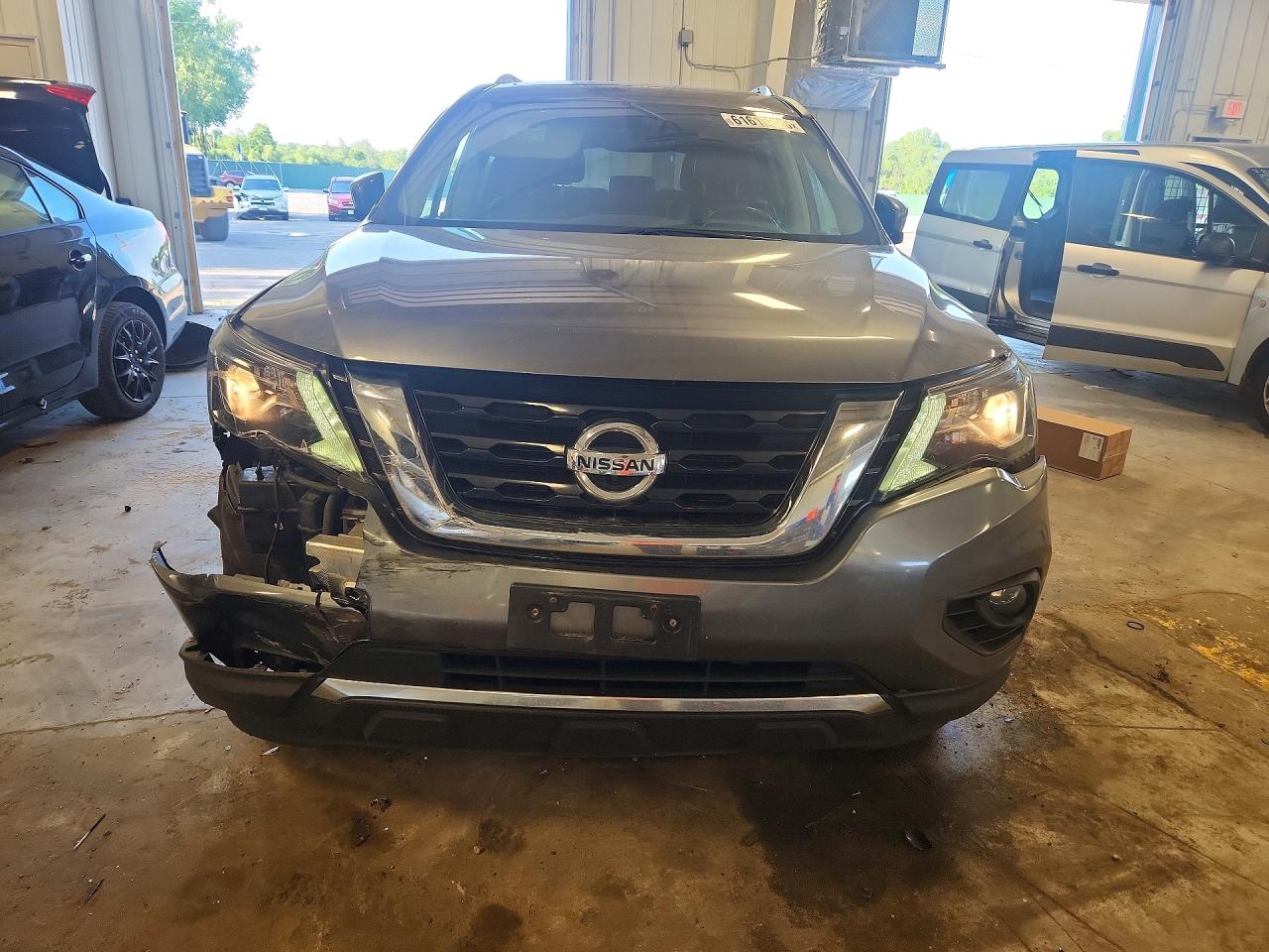 2017 Nissan Pathfinder Sl Gray vin: 5N1DR2MMXHC681774