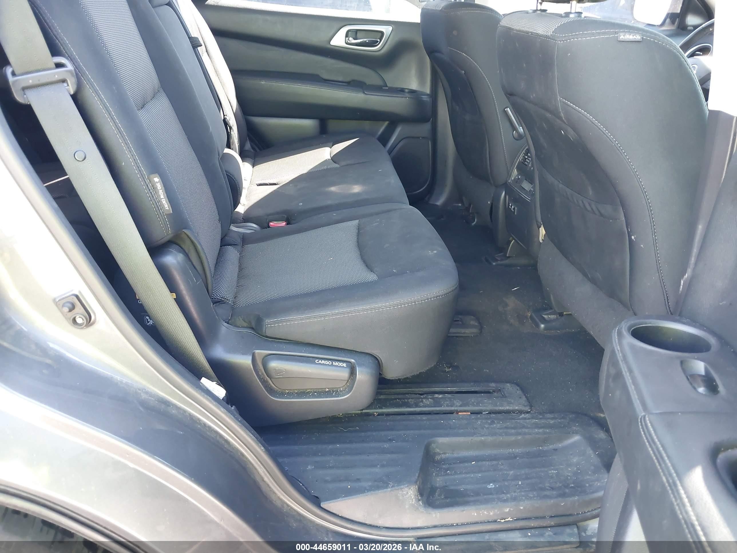 2019 Nissan Pathfinder Sv Gray vin: 5N1DR2MMXKC616916