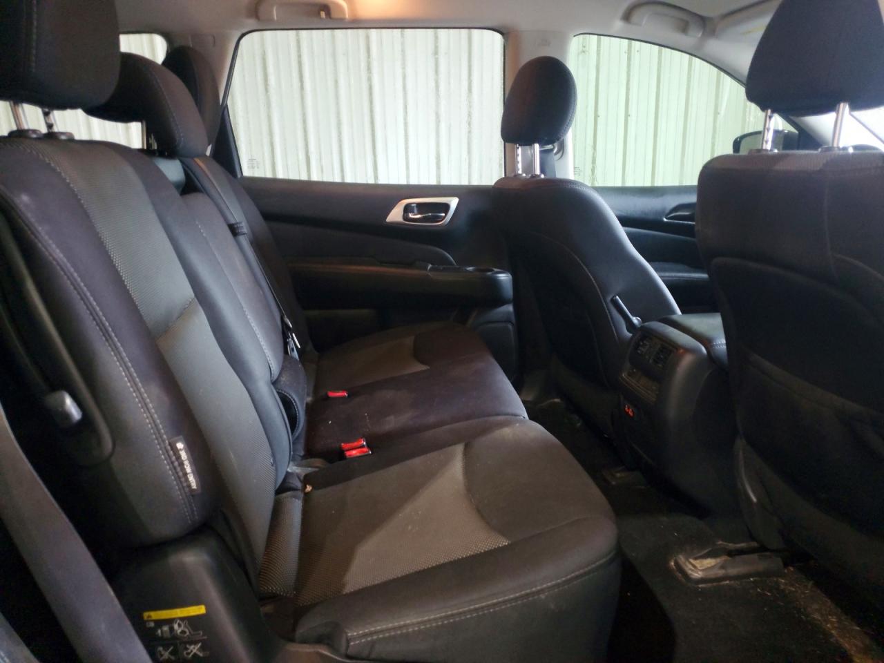 2019 Nissan Pathfinder S Gray vin: 5N1DR2MMXKC649124