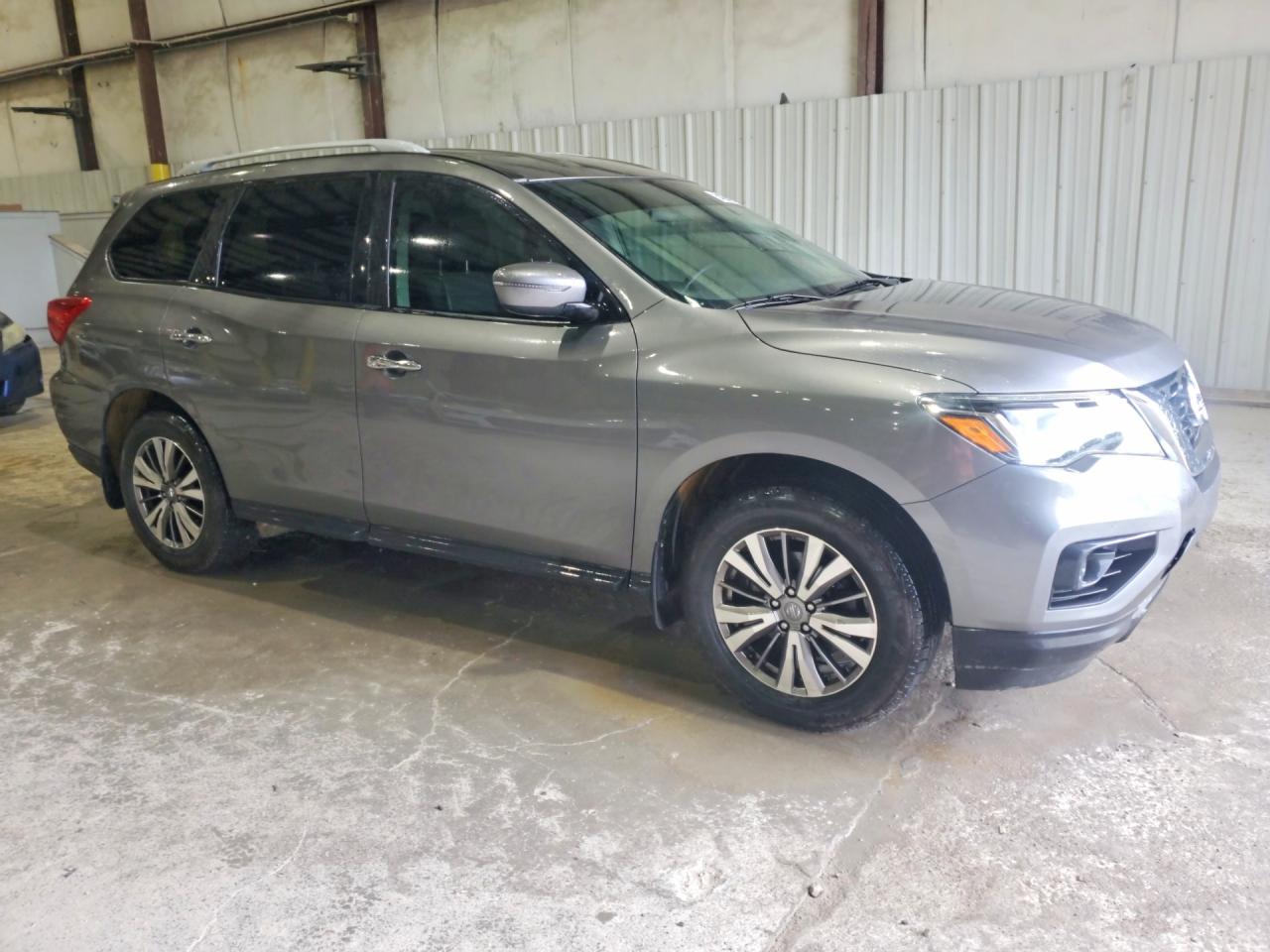 2019 Nissan Pathfinder S Gray vin: 5N1DR2MMXKC649124