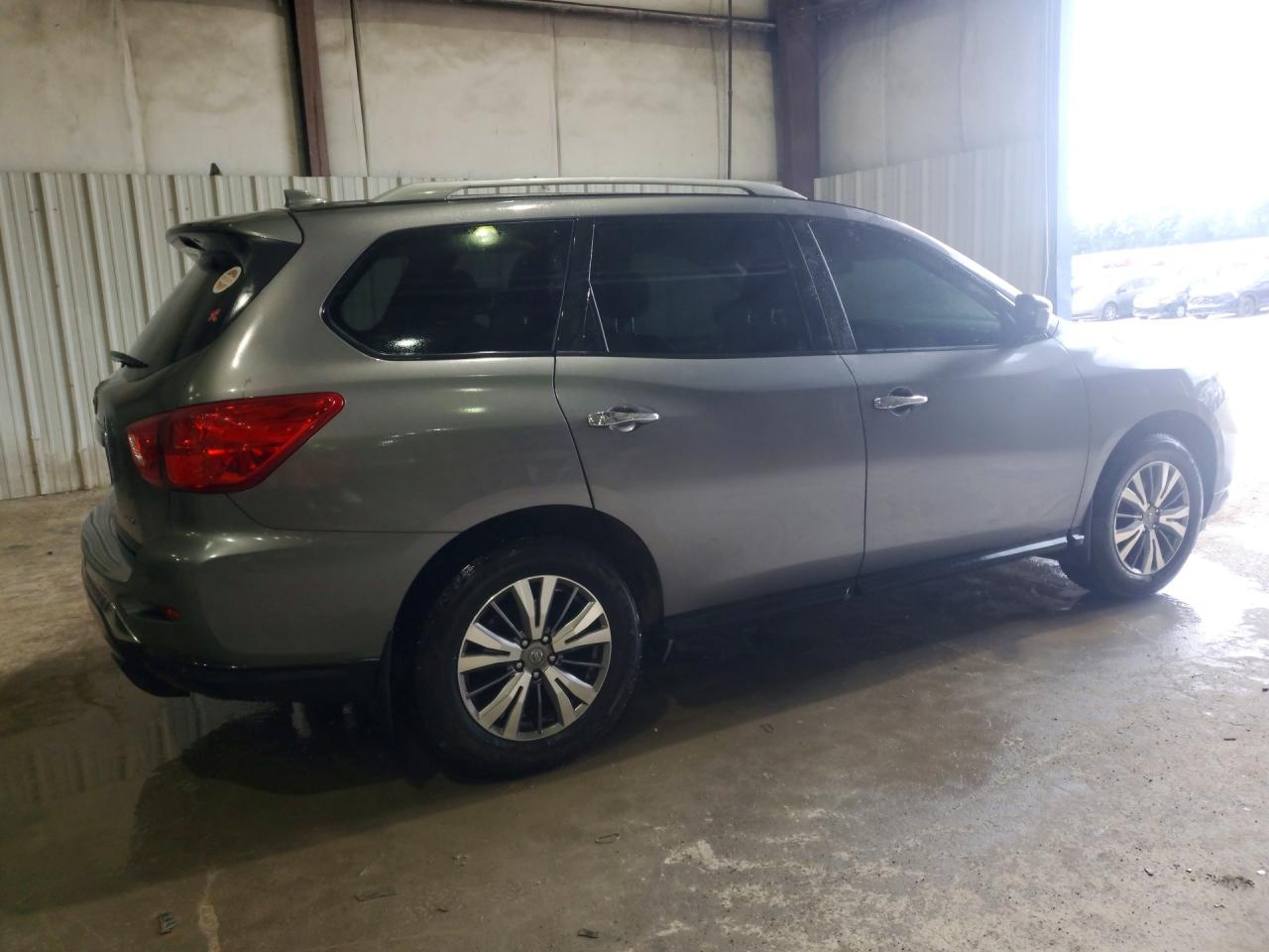 2019 Nissan Pathfinder S Gray vin: 5N1DR2MMXKC649124