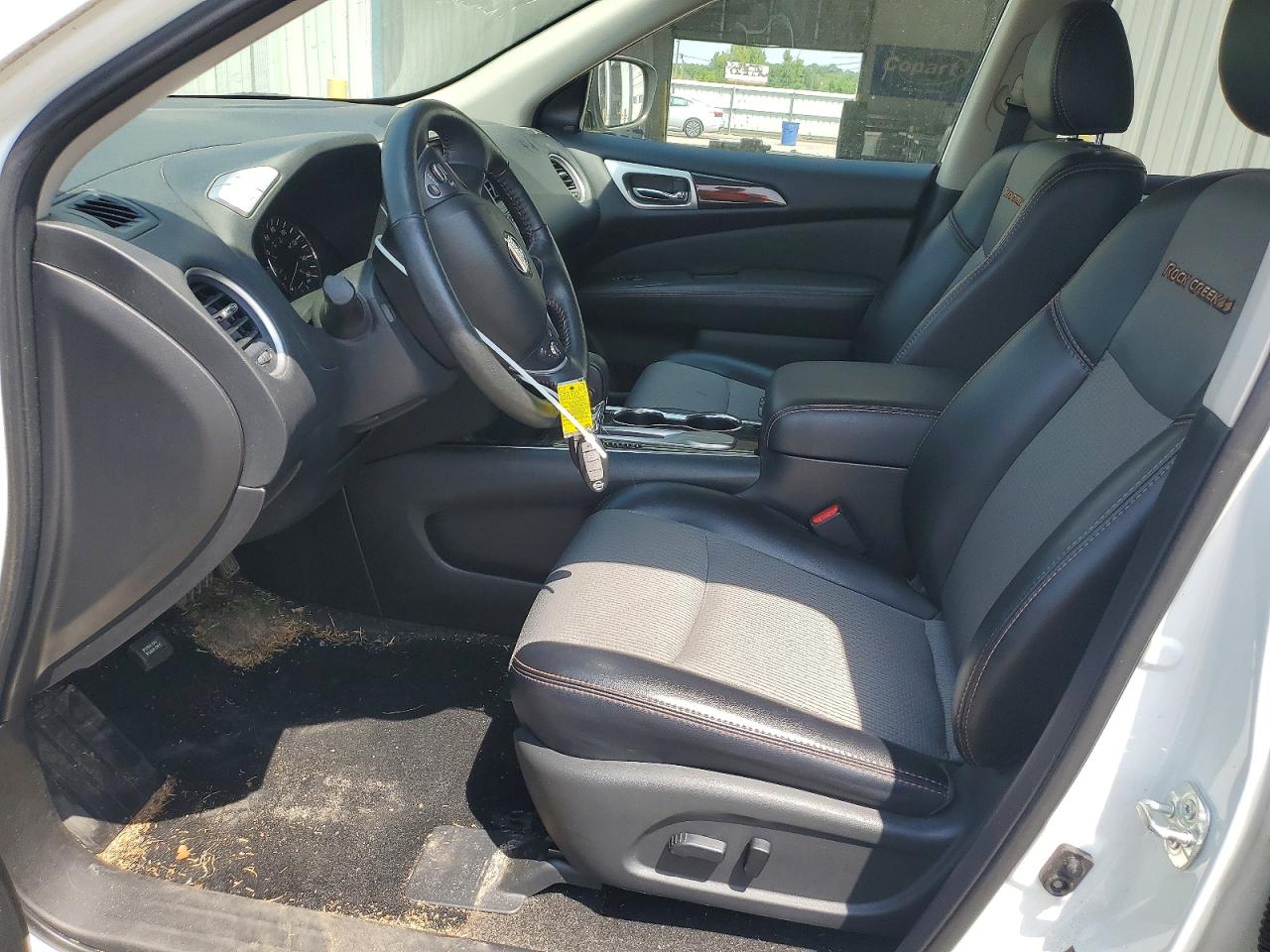 2019 Nissan Pathfinder Sv White vin: 5N1DR2MN0KC632115