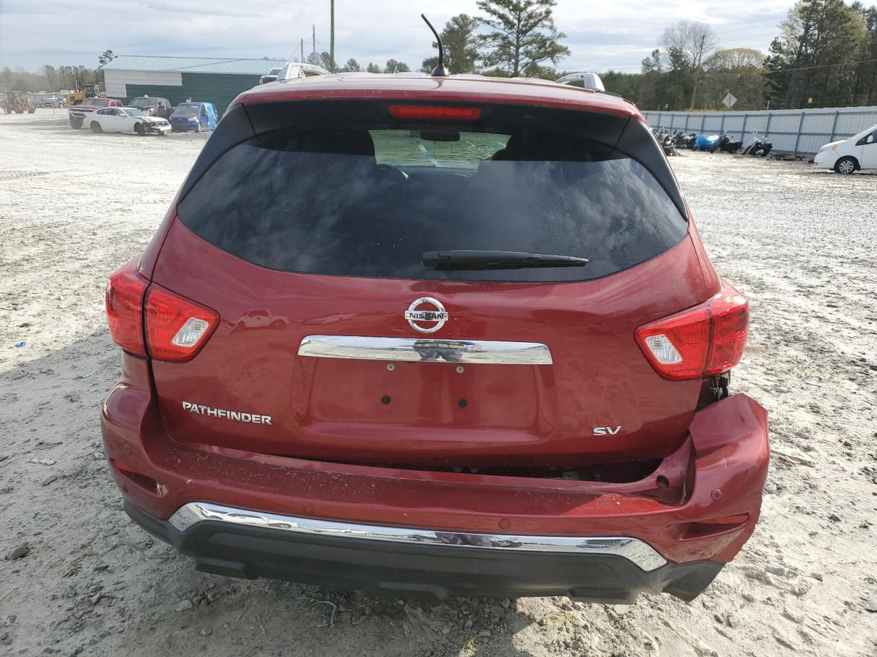 2017 Nissan Pathfinder S Red vin: 5N1DR2MN3HC604303