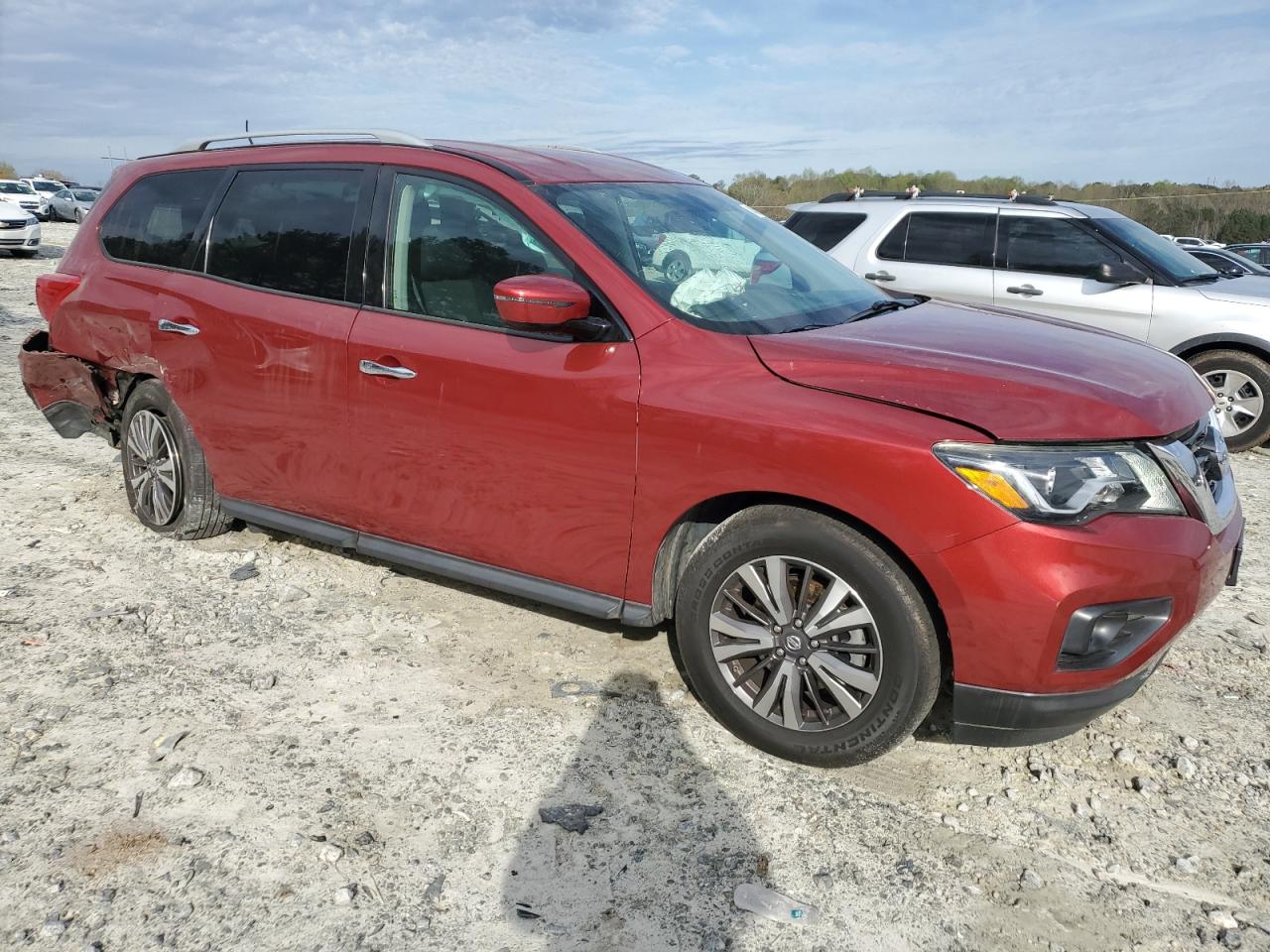 2017 Nissan Pathfinder S Red vin: 5N1DR2MN3HC604303