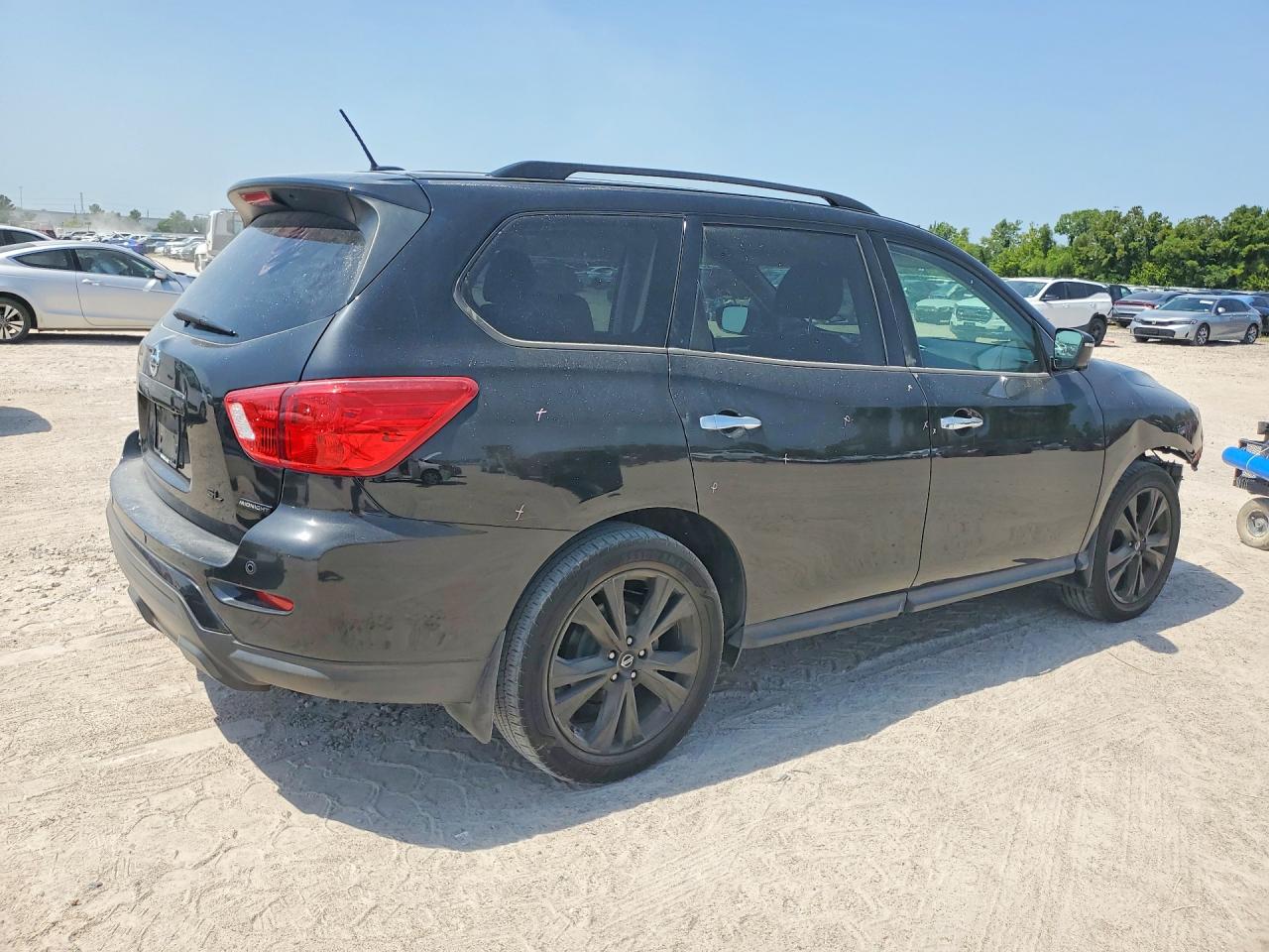 2018 Nissan Pathfinder Sl Black vin: 5N1DR2MN3JC643995