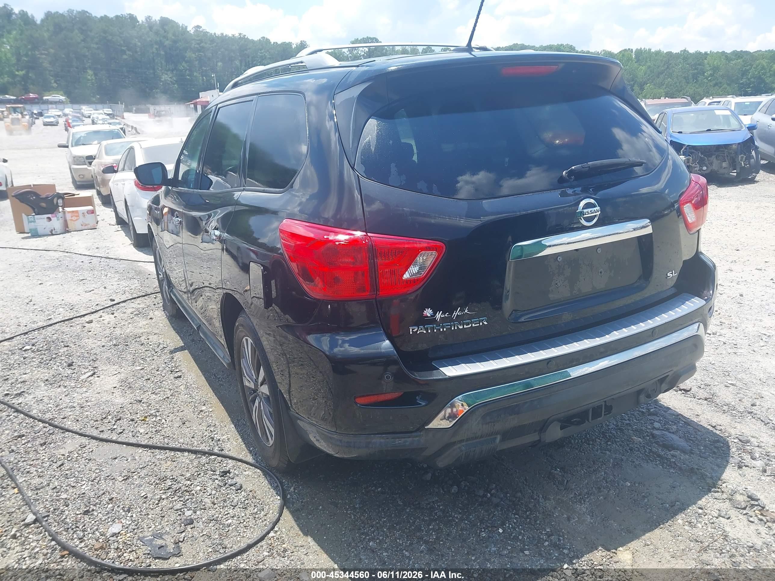 2017 Nissan Pathfinder Sl Black vin: 5N1DR2MN5HC903047