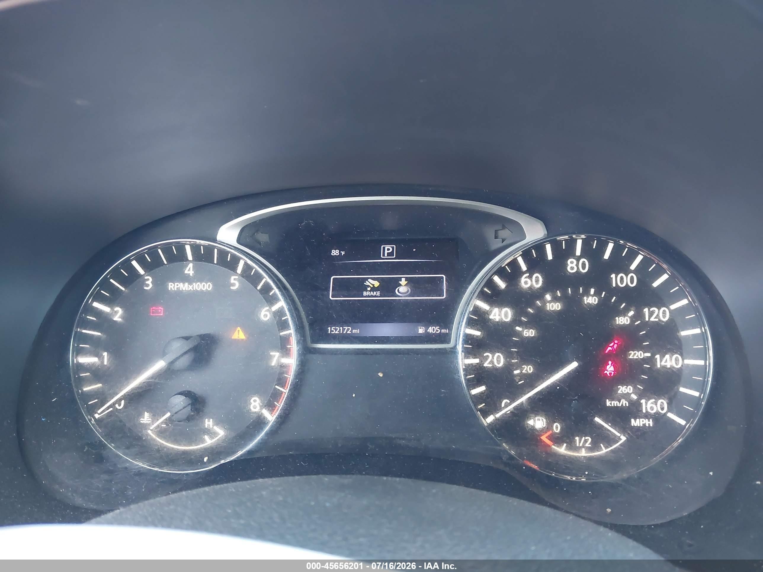 2017 Nissan Pathfinder S Silver vin: 5N1DR2MN8HC648524