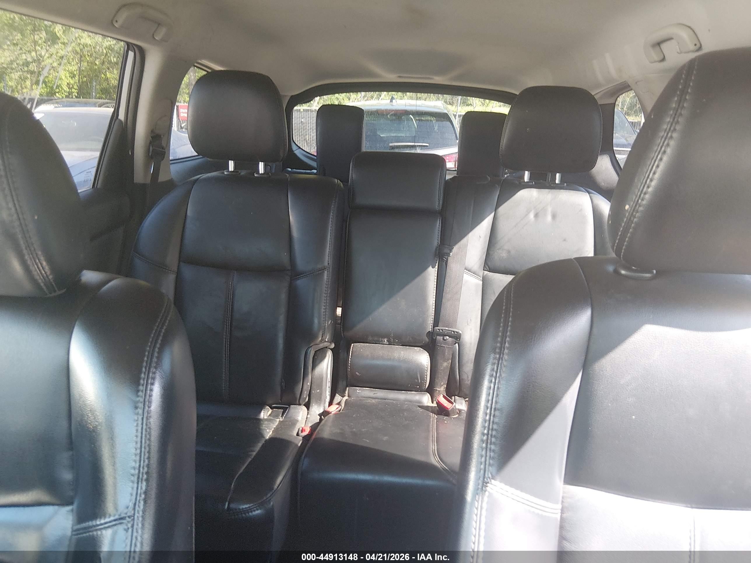 2018 Nissan Pathfinder Sl Silver vin: 5N1DR2MN8JC616291