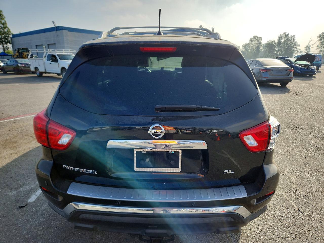 2018 Nissan Pathfinder S Black vin: 5N1DR2MN8JC625072