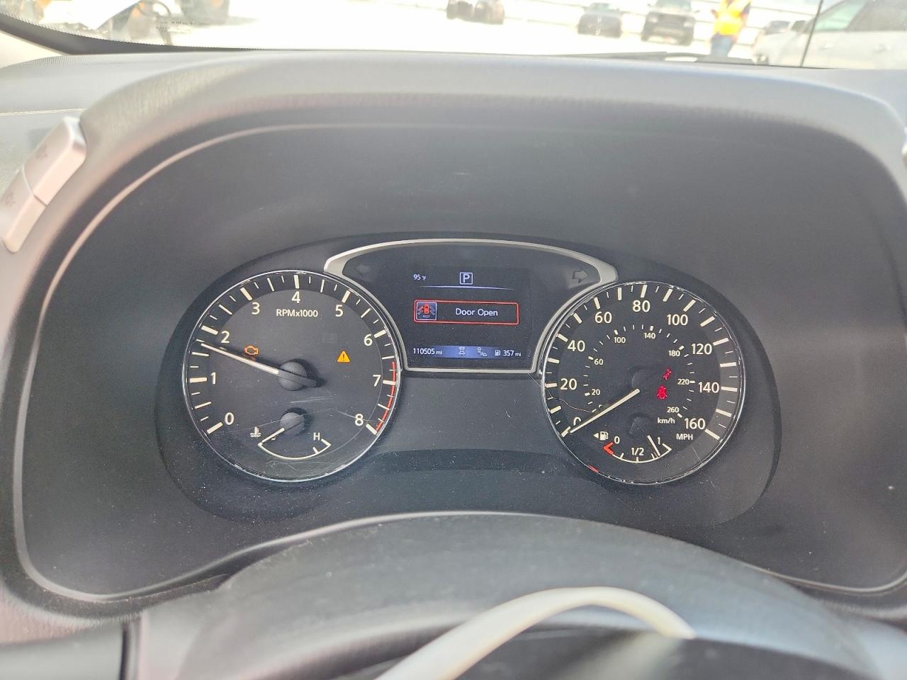 2018 Nissan Pathfinder Platinum Silver vin: 5N1DR2MN9JC626778