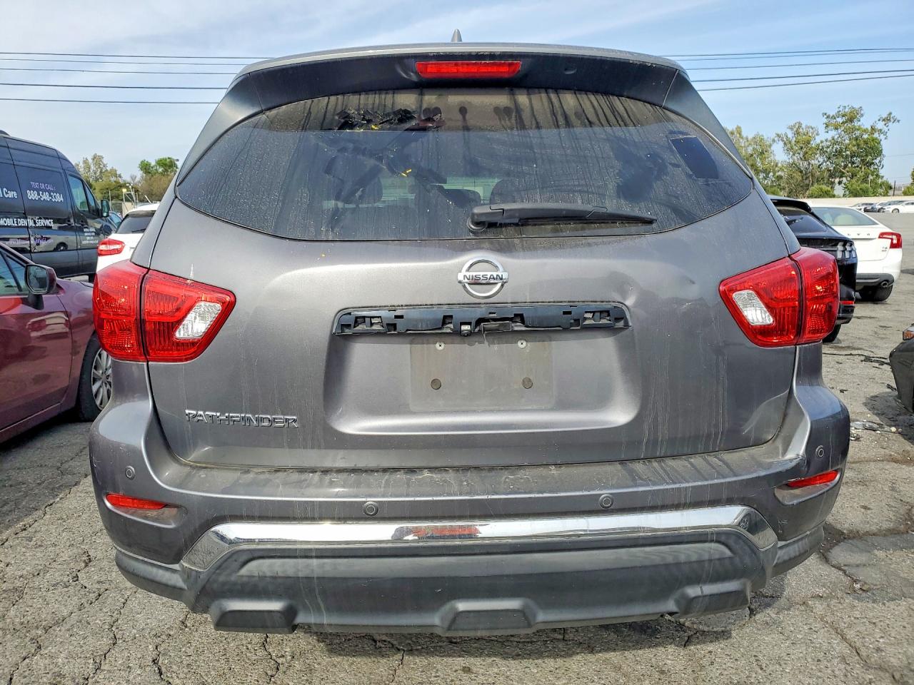 2019 Nissan Pathfinder S Серый vin: 5N1DR2MN9KC600652