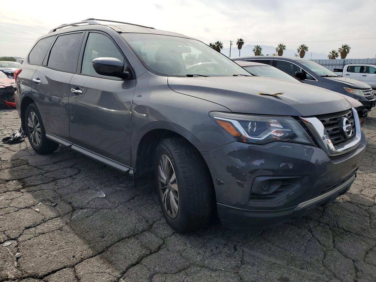 2019 Nissan Pathfinder S Серый vin: 5N1DR2MN9KC600652
