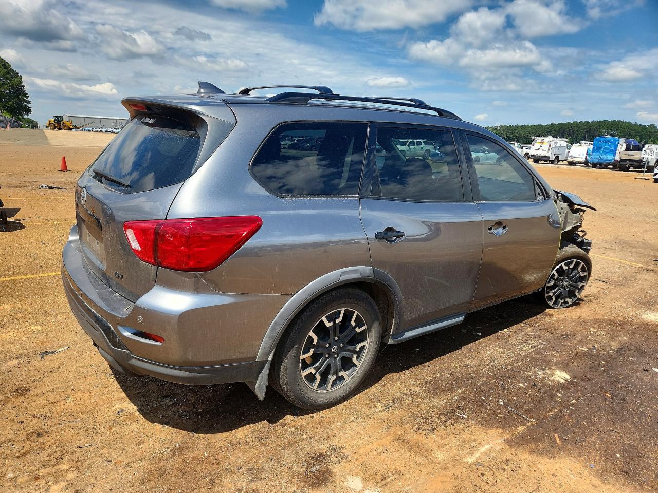 2019 Nissan Pathfinder Sv Gray vin: 5N1DR2MN9KC631108