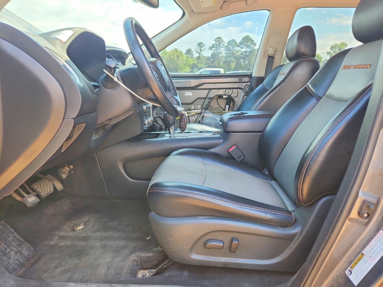 2019 Nissan Pathfinder Sv Gray vin: 5N1DR2MN9KC631108