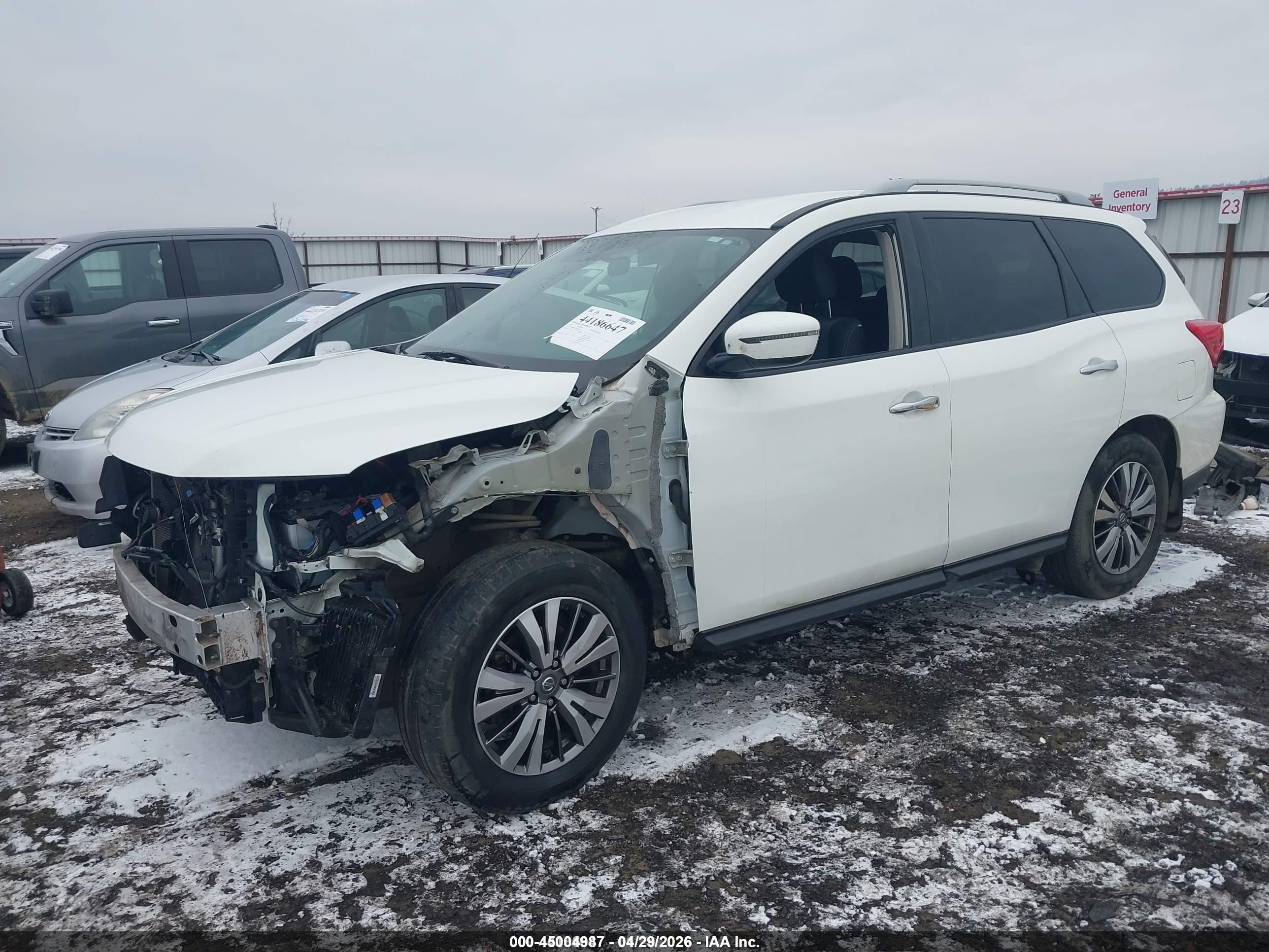 2019 Nissan Pathfinder S Белый vin: 5N1DR2MNXKC621087