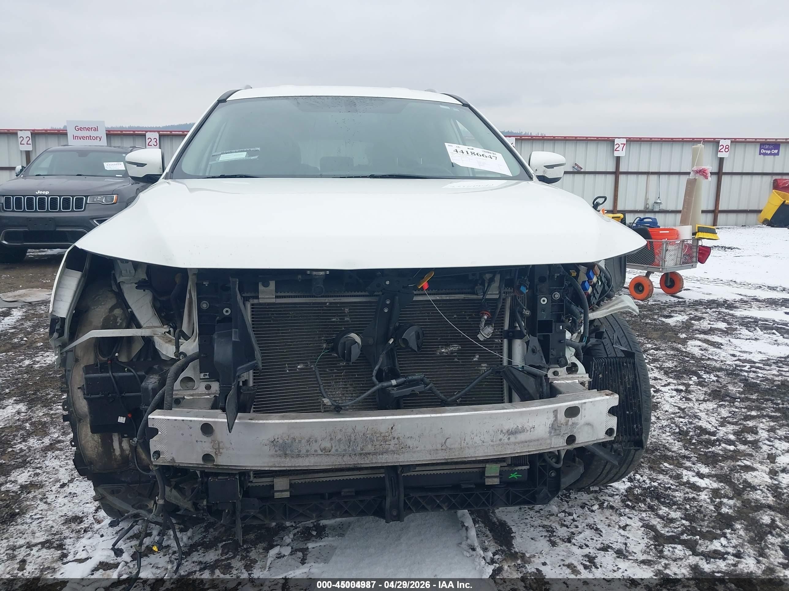 2019 Nissan Pathfinder S Белый vin: 5N1DR2MNXKC621087