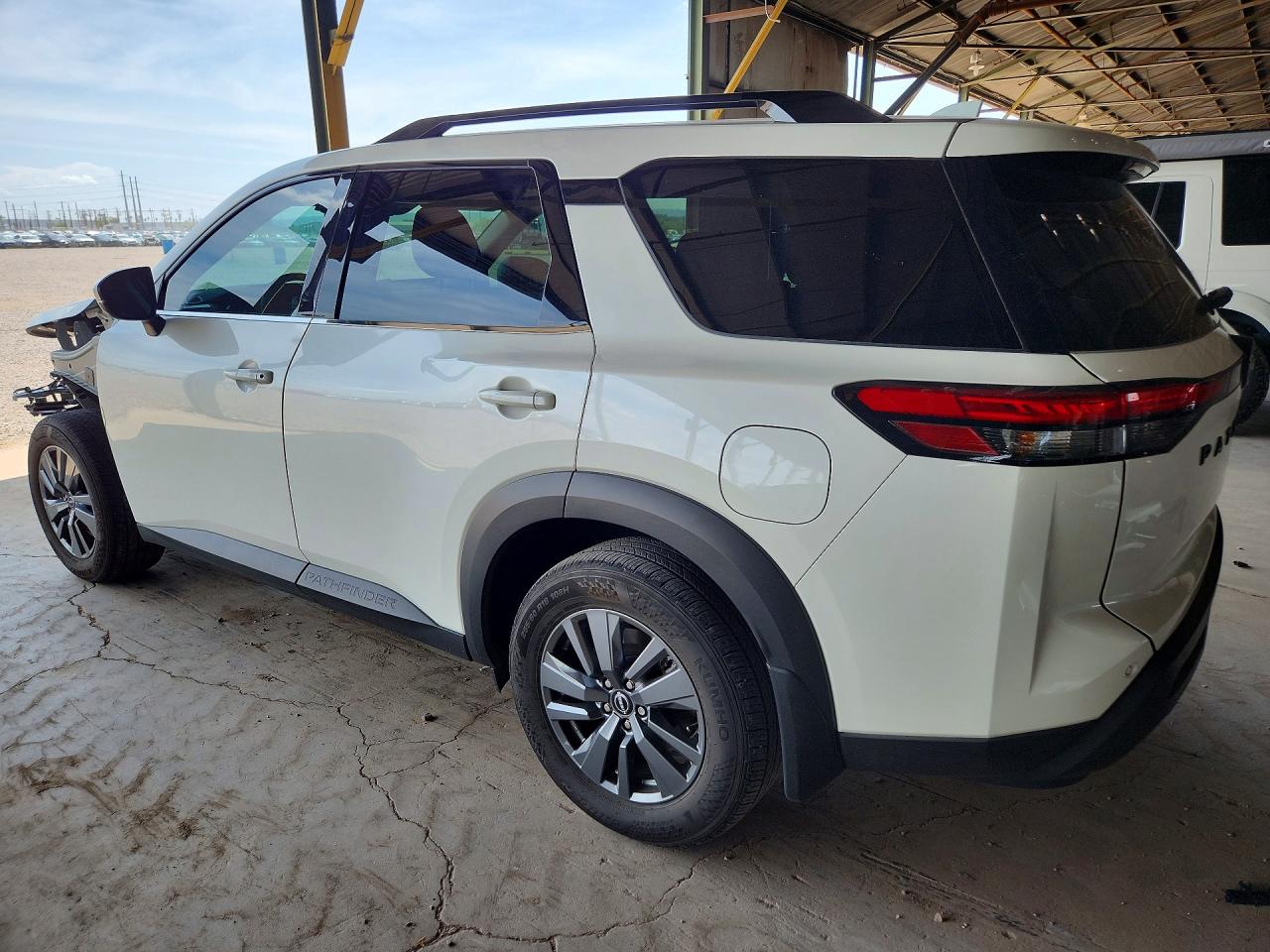 2024 Nissan Pathfinder Sv White vin: 5N1DR3BA7RC276116