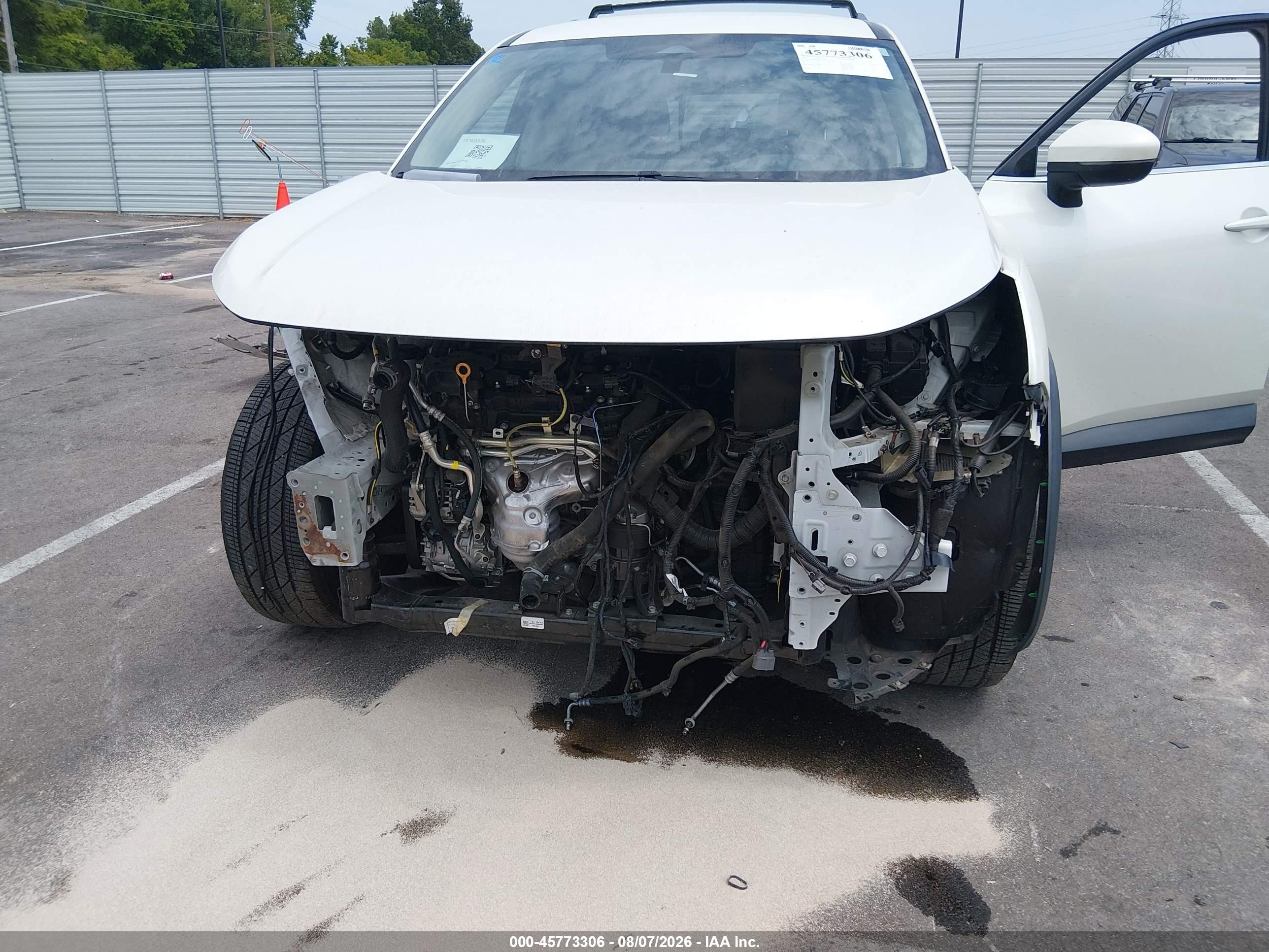 2023 Nissan Pathfinder Sv Fwd White vin: 5N1DR3BA8PC211742