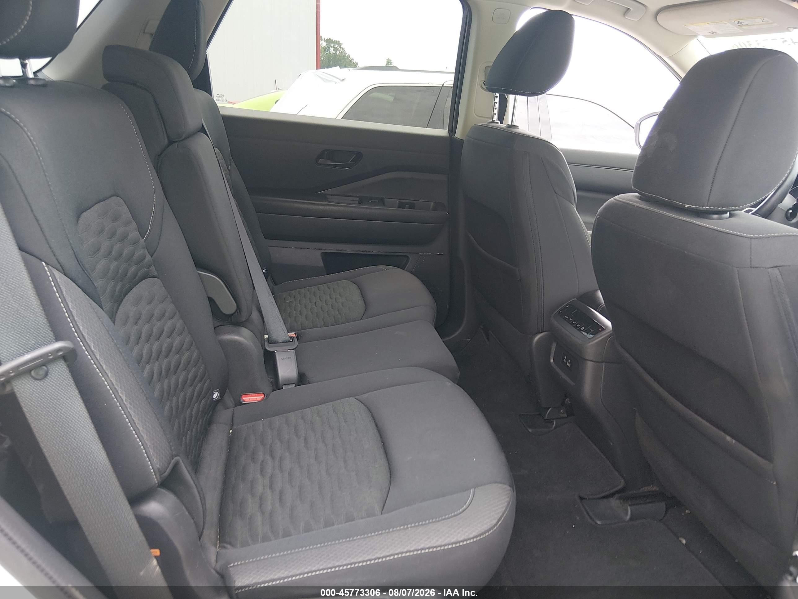 2023 Nissan Pathfinder Sv Fwd White vin: 5N1DR3BA8PC211742