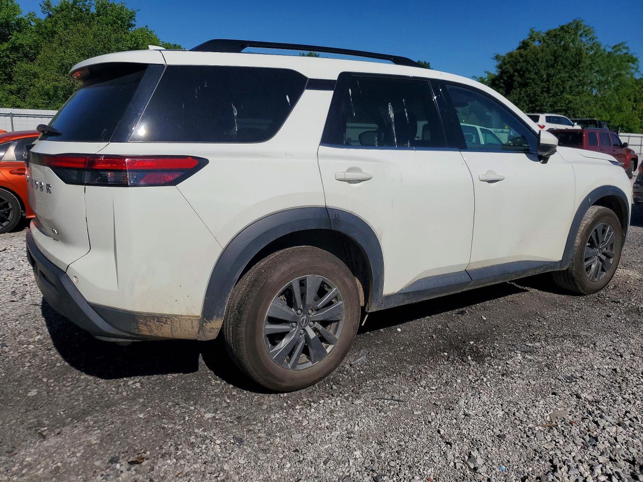 2023 Nissan Pathfinder Sv White vin: 5N1DR3BAXPC236920