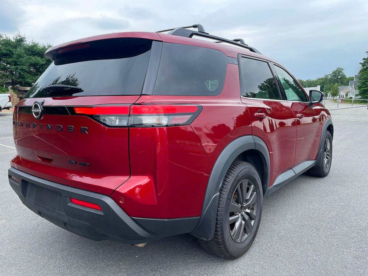 2023 Nissan Pathfinder Sv Red vin: 5N1DR3BC1PC270357