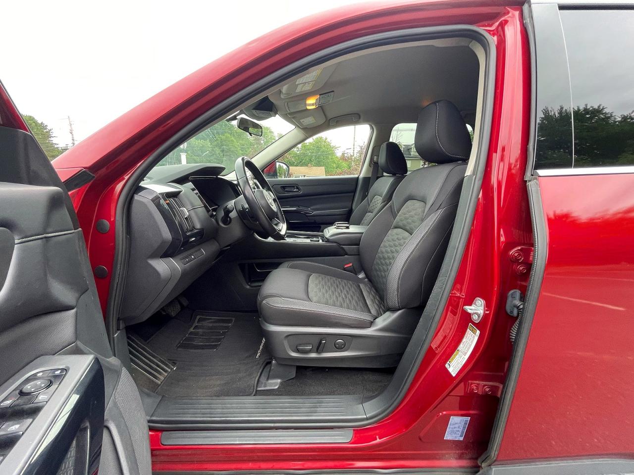 2023 Nissan Pathfinder Sv Red vin: 5N1DR3BC1PC270357