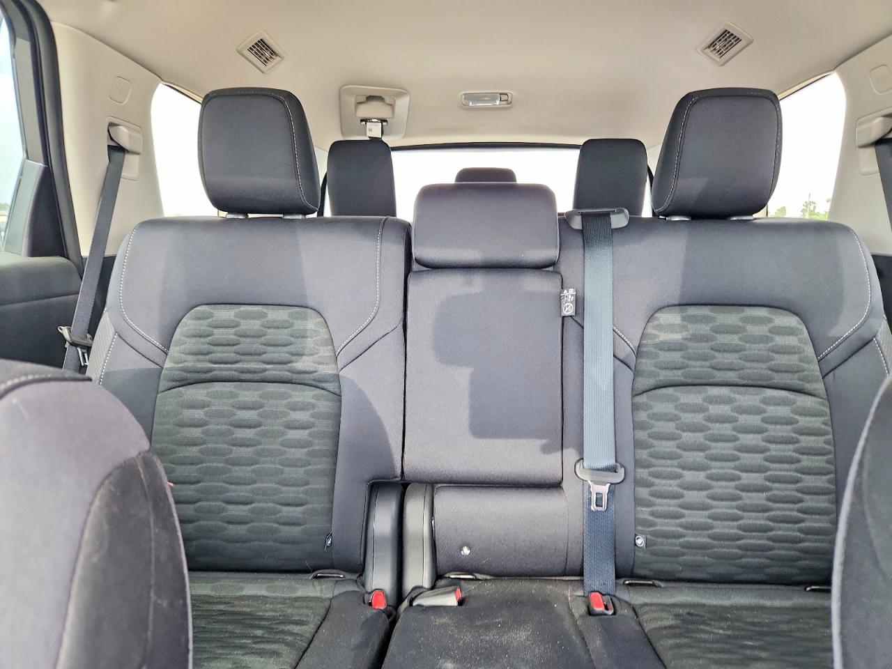 2025 Nissan Pathfinder Sv Gray vin: 5N1DR3BC1SC287457