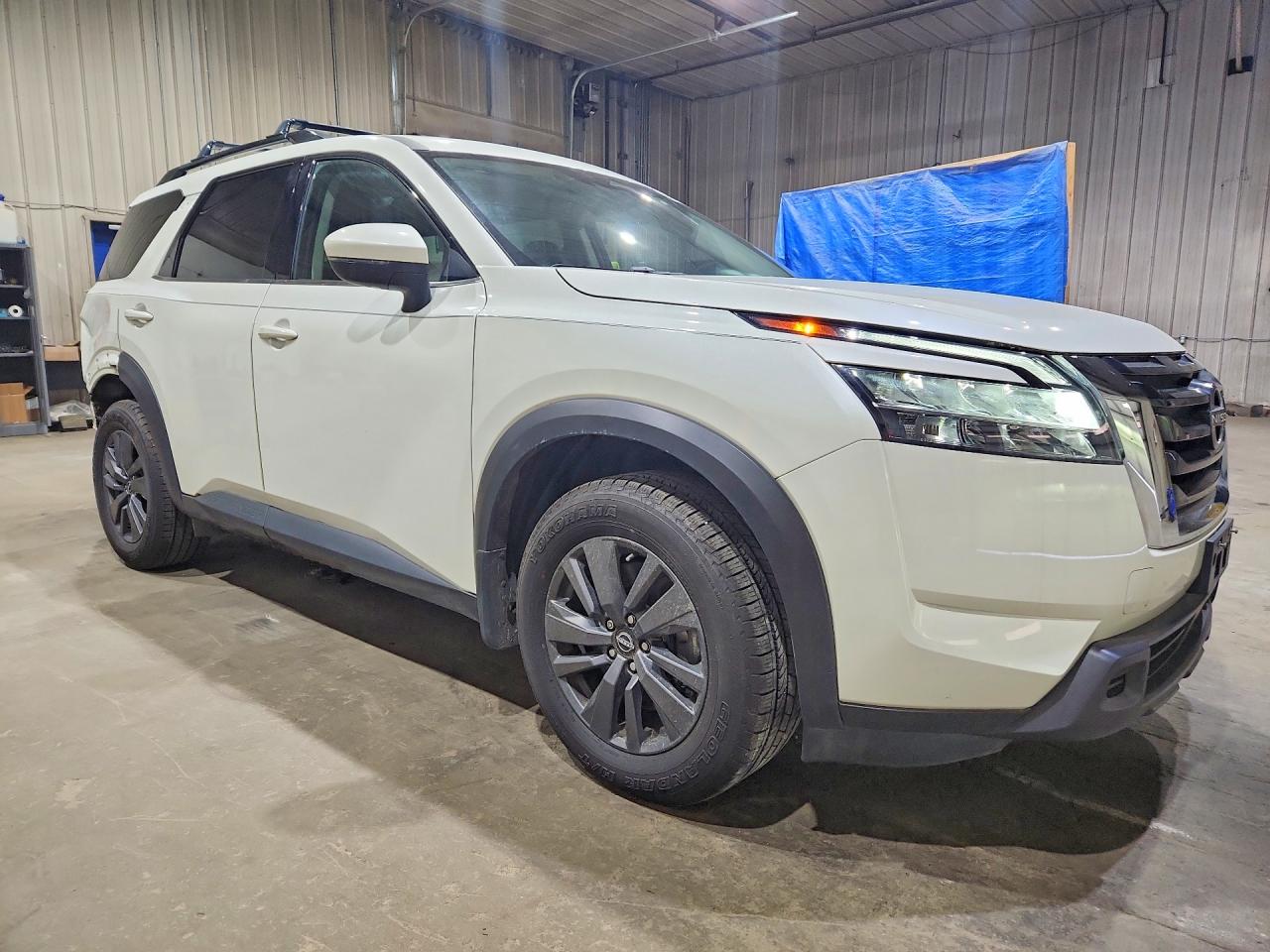 2022 Nissan Pathfinder Sv White vin: 5N1DR3BD1NC210844