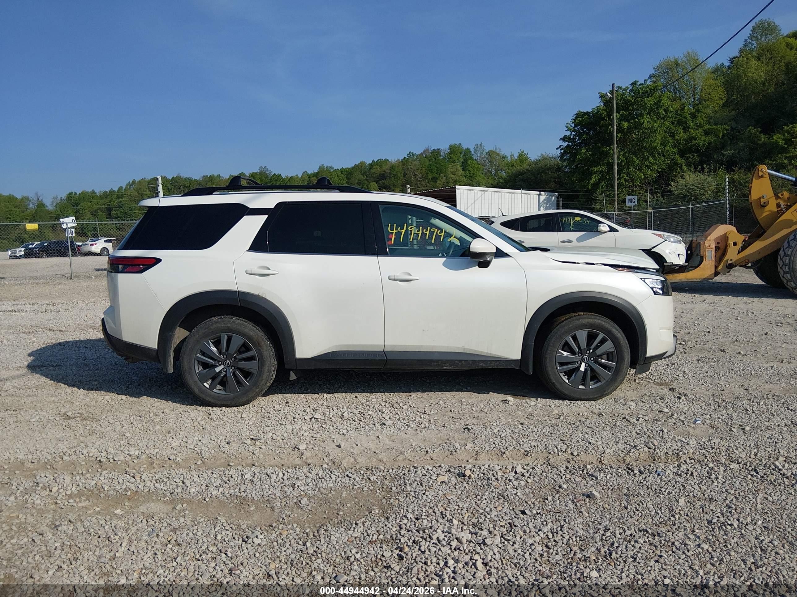 2024 Nissan Pathfinder Sv 4wd White vin: 5N1DR3BD7RC302840