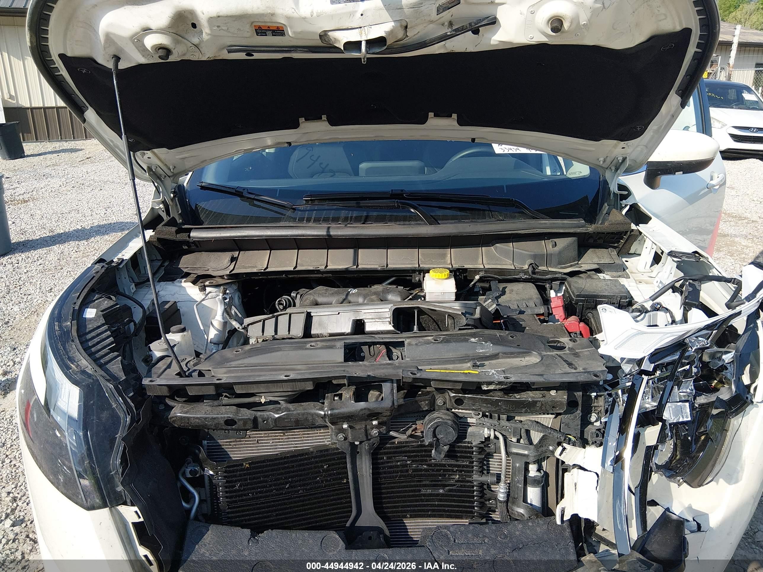 2024 Nissan Pathfinder Sv 4wd White vin: 5N1DR3BD7RC302840
