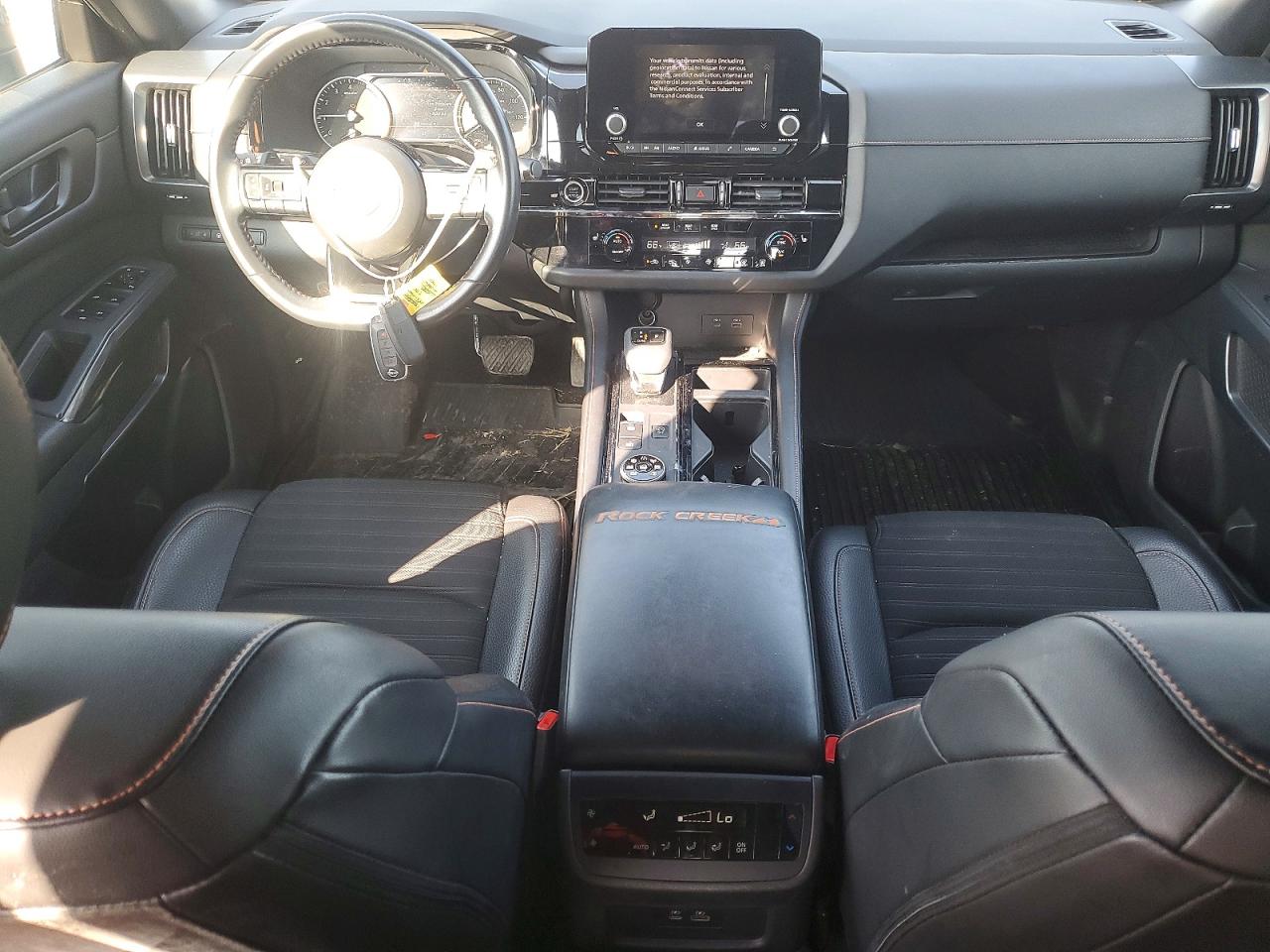 2023 Nissan Pathfinder Sv Silver vin: 5N1DR3BDXPC208495
