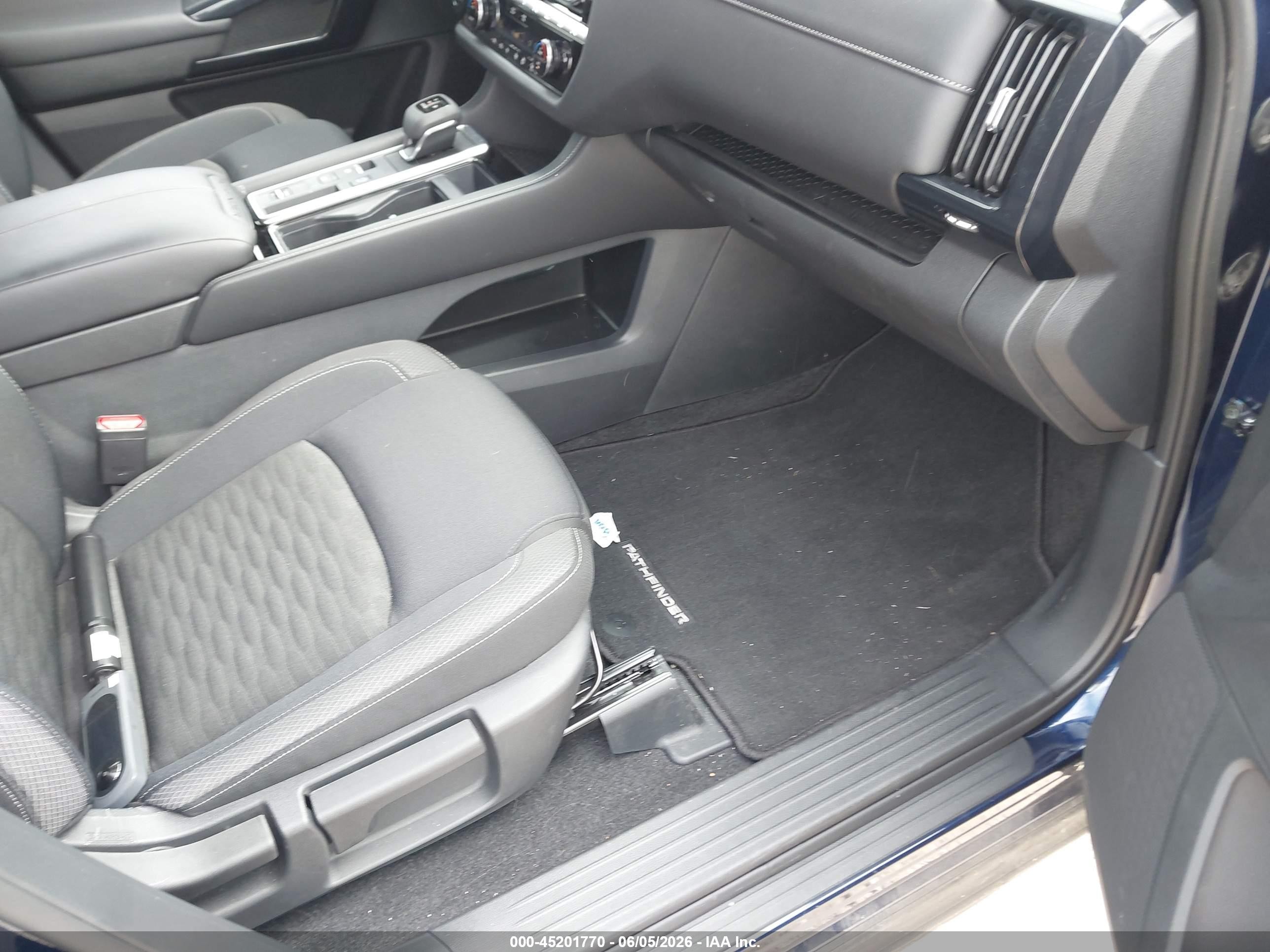 2026 Nissan Pathfinder Sv Dark Blue vin: 5N1DR3BS3TC222019