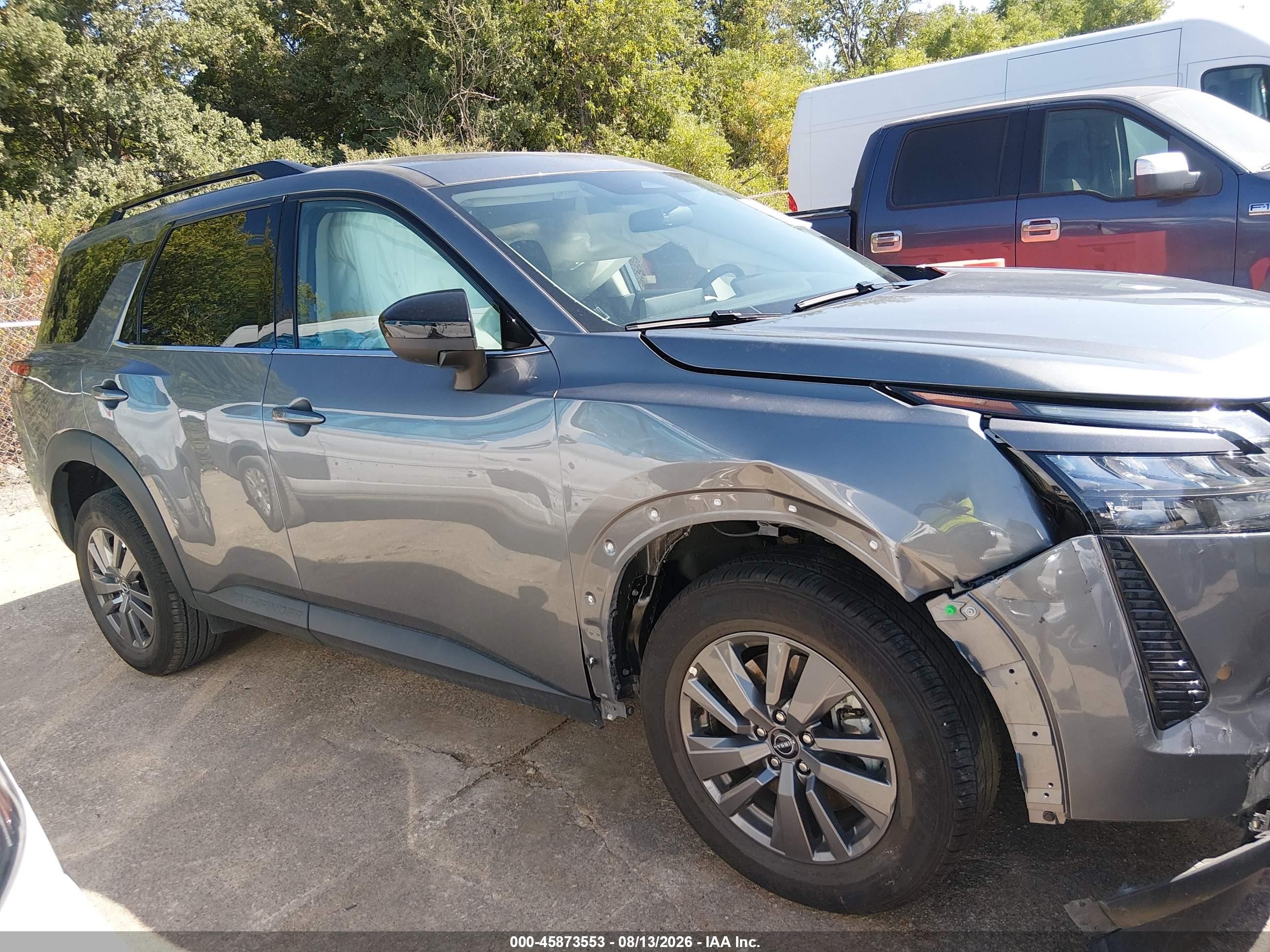 2026 Nissan Pathfinder Sv Gray vin: 5N1DR3BSXTC222454