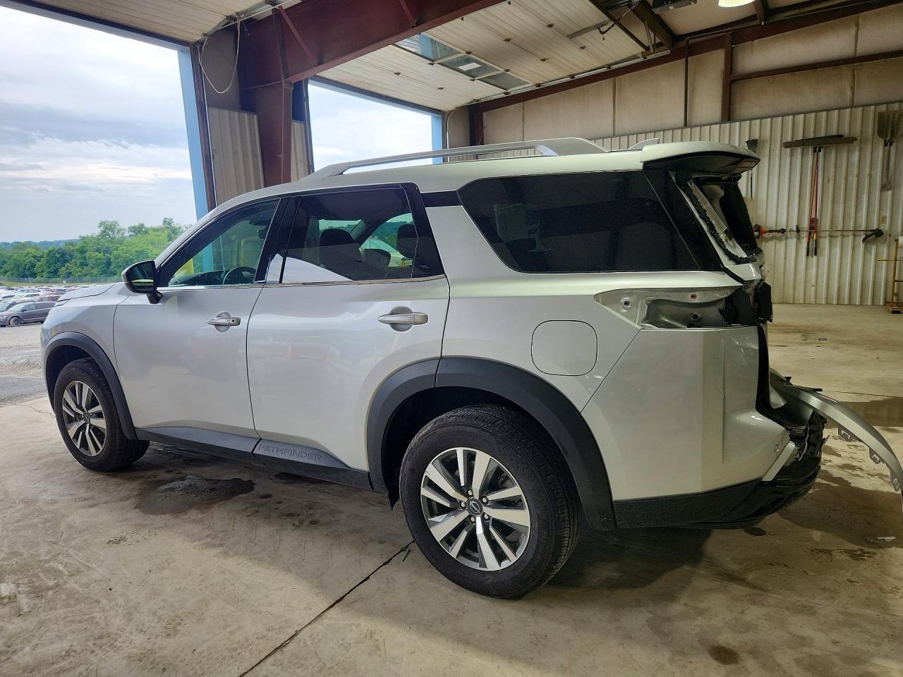 2025 Nissan Pathfinder Sl Silver vin: 5N1DR3CC3SC257312
