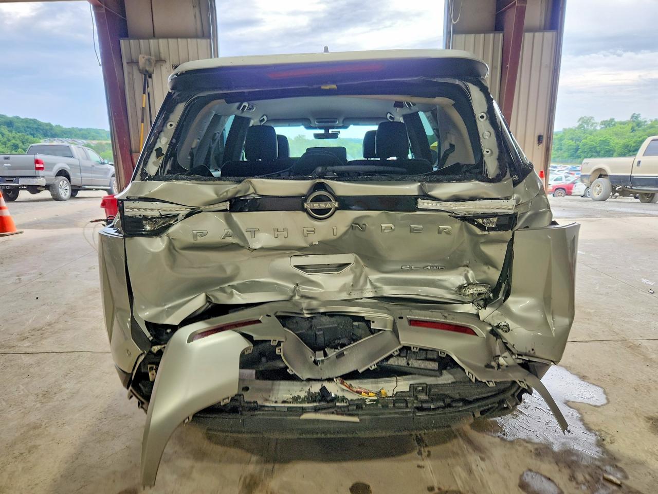2025 Nissan Pathfinder Sl Silver vin: 5N1DR3CC3SC257312