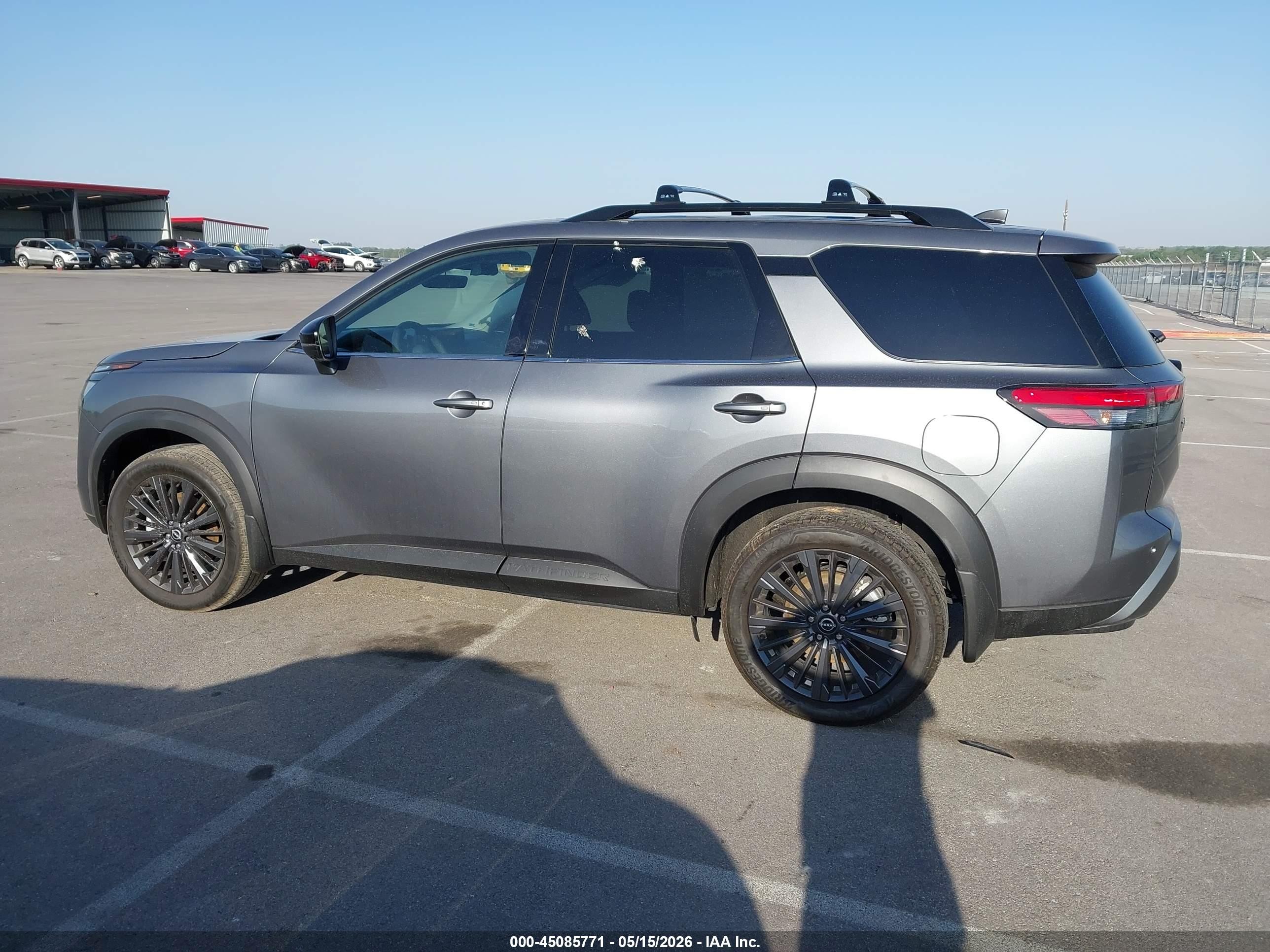 2026 Nissan Pathfinder Sl Gray vin: 5N1DR3CT9TC240547