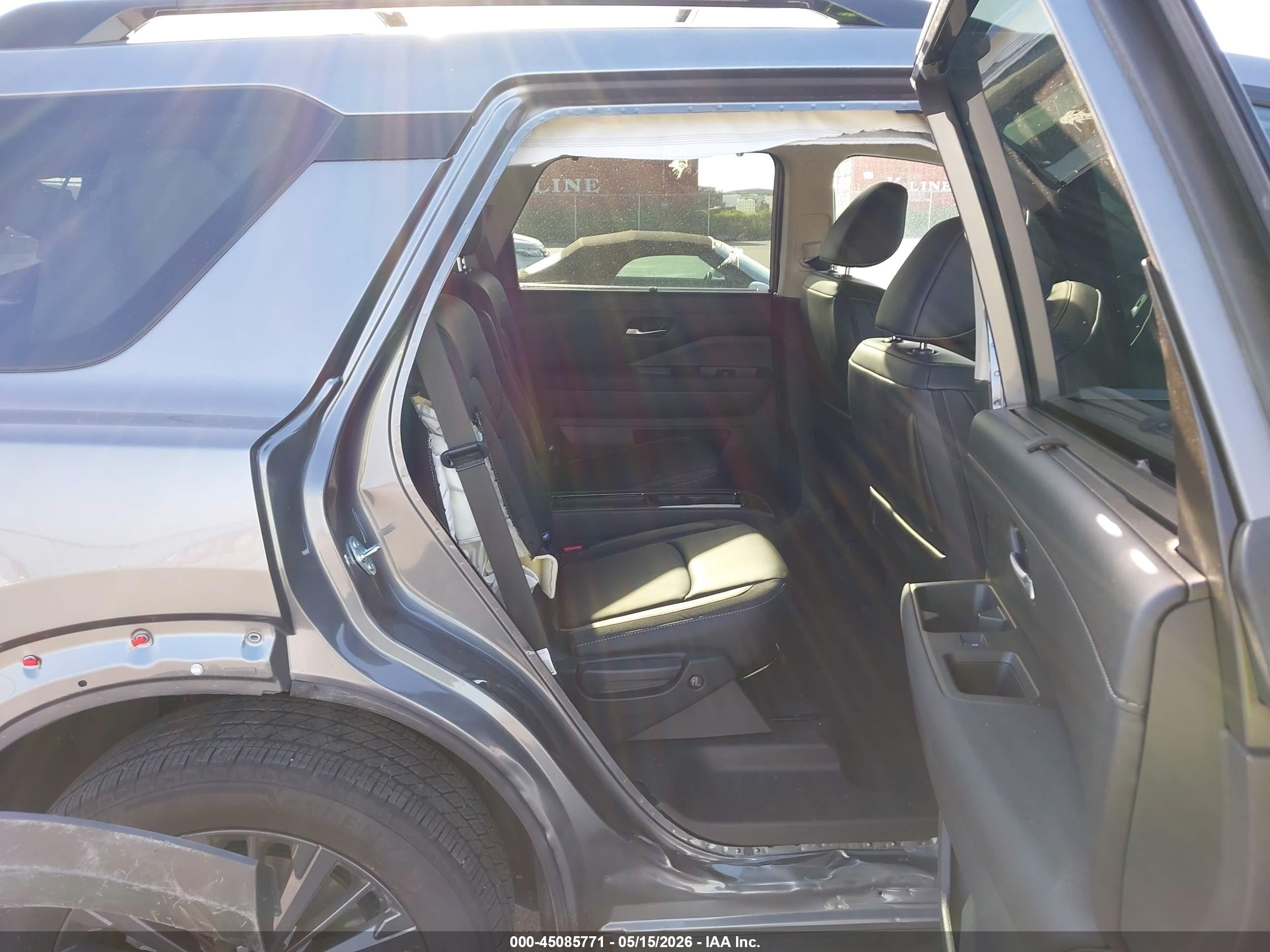 2026 Nissan Pathfinder Sl Gray vin: 5N1DR3CT9TC240547