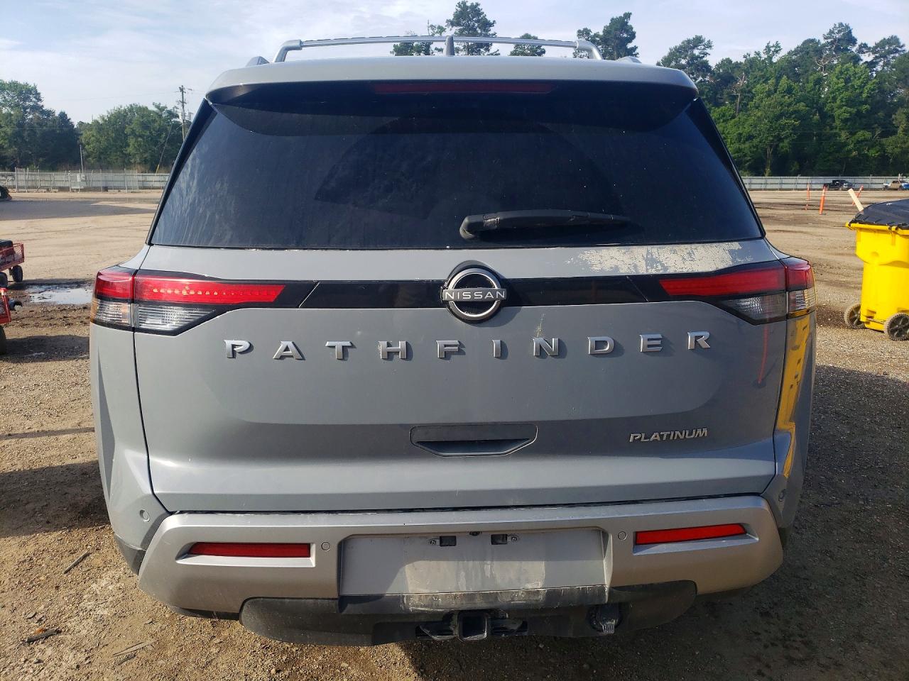 2025 Nissan Pathfinder Platinum Silver vin: 5N1DR3DH0SC230501
