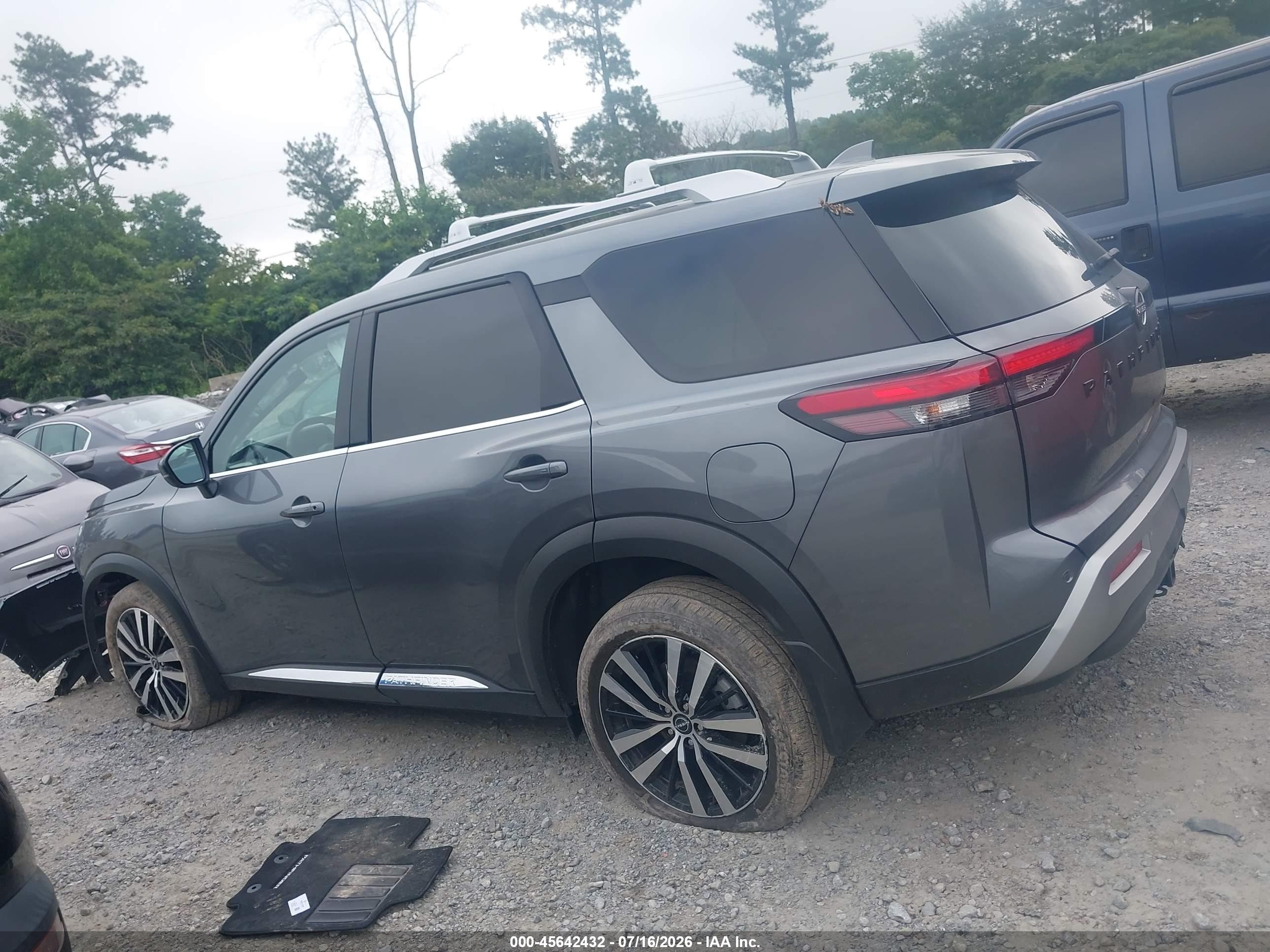 2025 Nissan Pathfinder Platinum 4wd Black vin: 5N1DR3DJ7SC308162