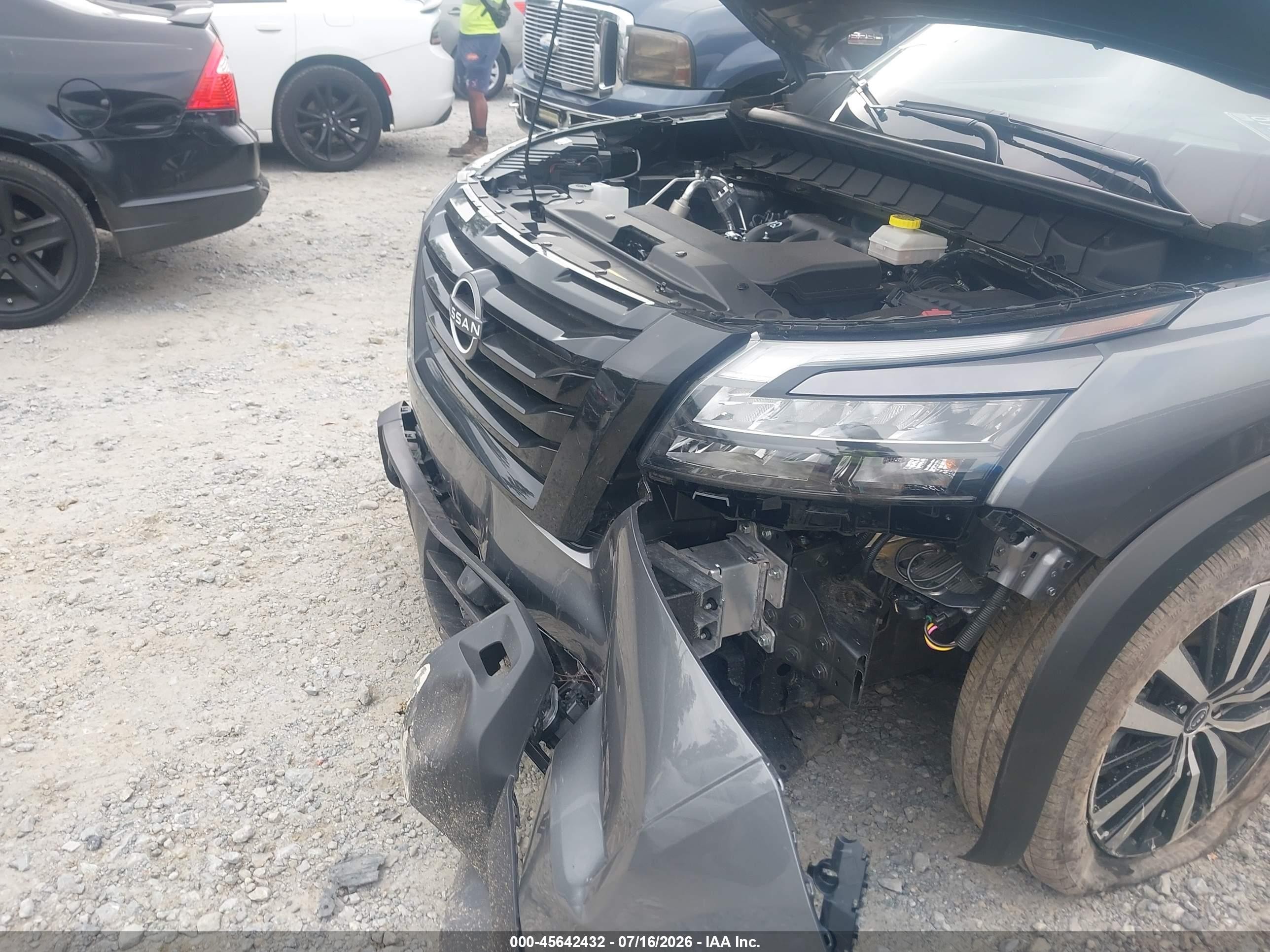 2025 Nissan Pathfinder Platinum 4wd Black vin: 5N1DR3DJ7SC308162