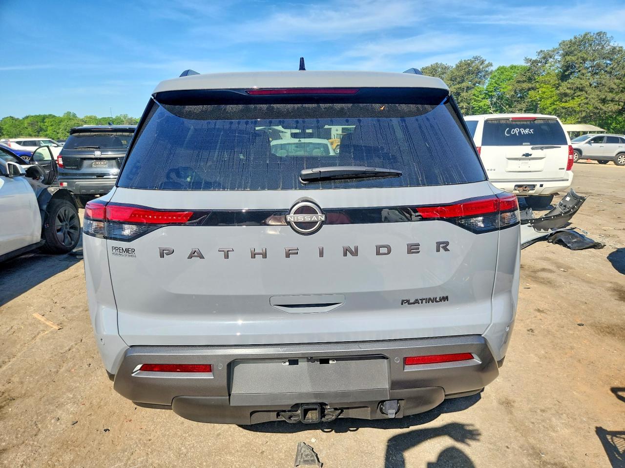 2026 Nissan Pathfinder Platinum Gray vin: 5N1DR3DV2TC234105