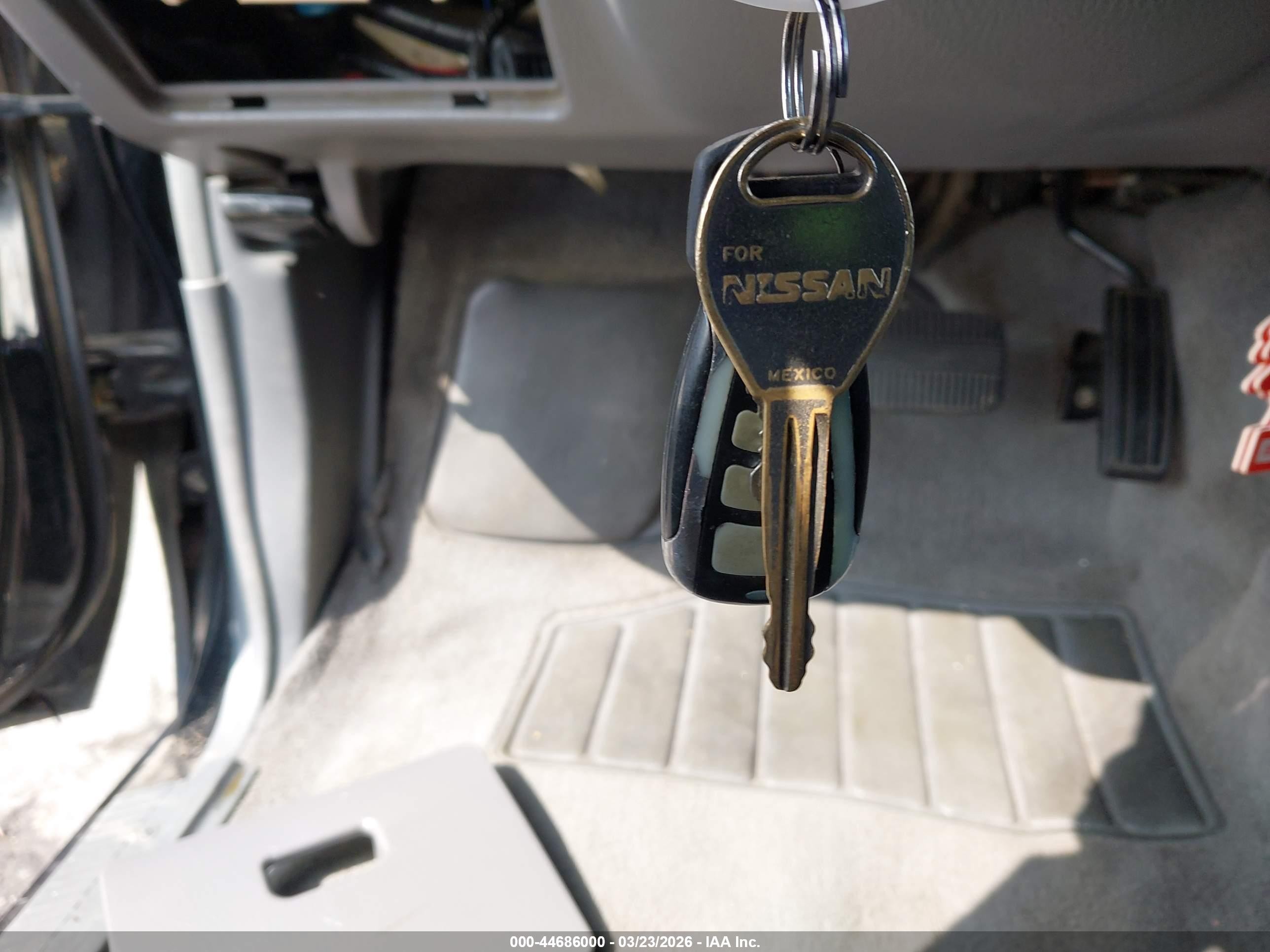 2001 Nissan Xterra Xe-v6 Черный vin: 5N1ED28T01C566840