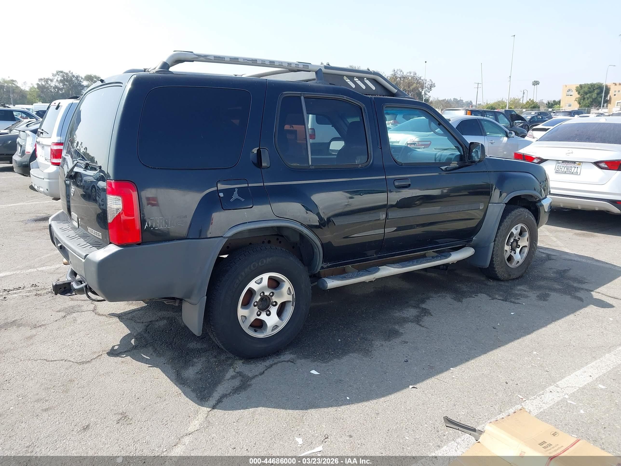 2001 Nissan Xterra Xe-v6 Черный vin: 5N1ED28T01C566840