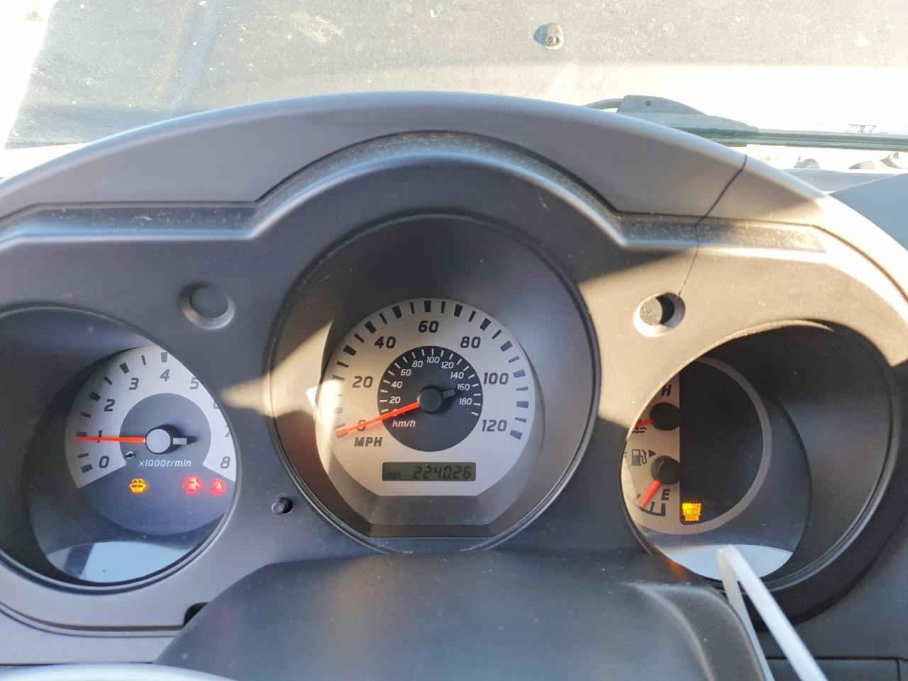 2004 Nissan Xterra Xe Black vin: 5N1ED28T04C642755